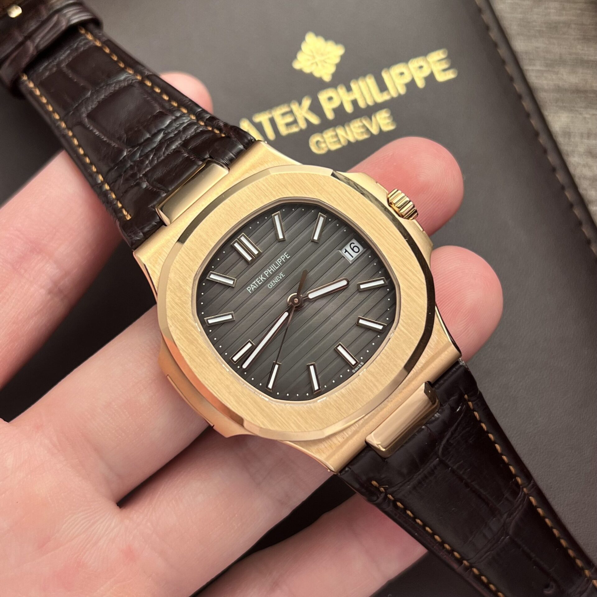 Patek Philippe Nautilus 5711 Replica Watch Leather Strap 3K Factory 40mm