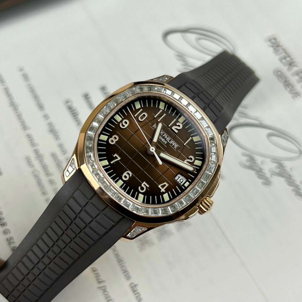Patek Philippe Aquanaut 5167R Replica Watch Gold Wrapped Moissanite 40mm