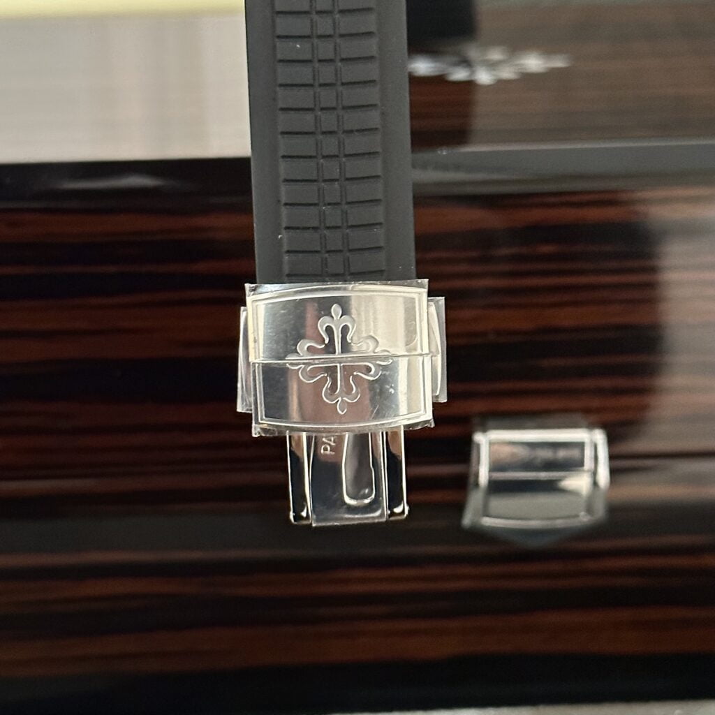 Patek Philippe Replica Watch Aquanaut 5167 Custom Moissanite Baguette Diamonds 40mm