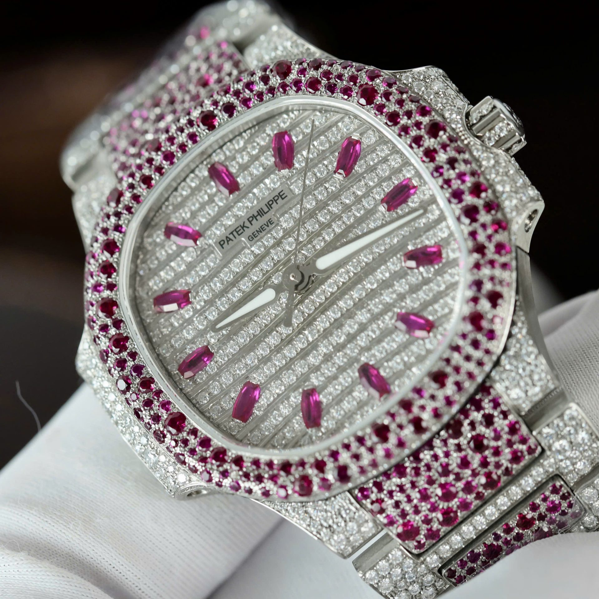 Patek Philippe Replica Watches Nautilus Haute Joaillerie 7118 Custom Full Moissanite Diamonds 35.2mm