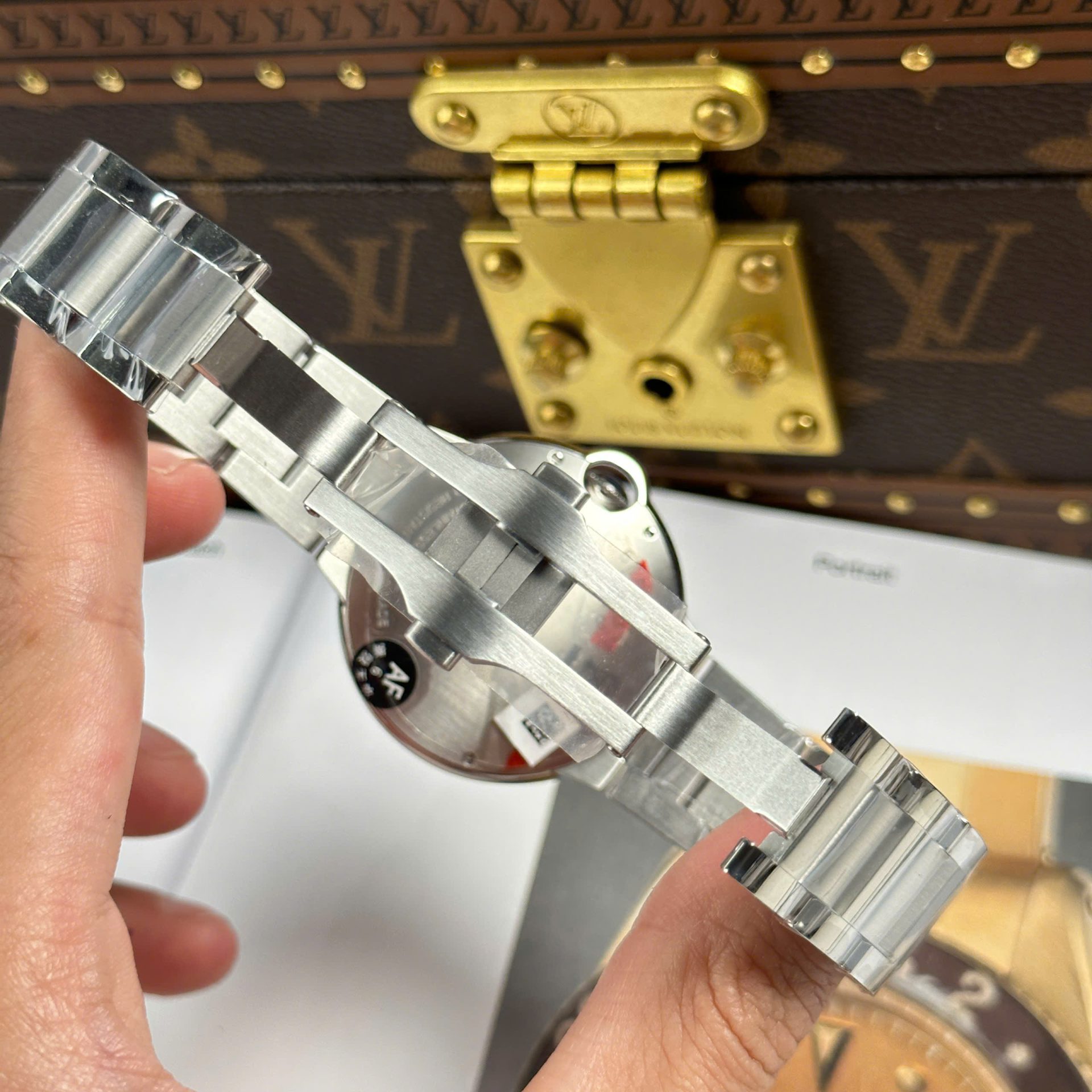 Cartier Ballon Bleu Best Copies Watch Brown Dial Metal Wire AF Factory 40mm