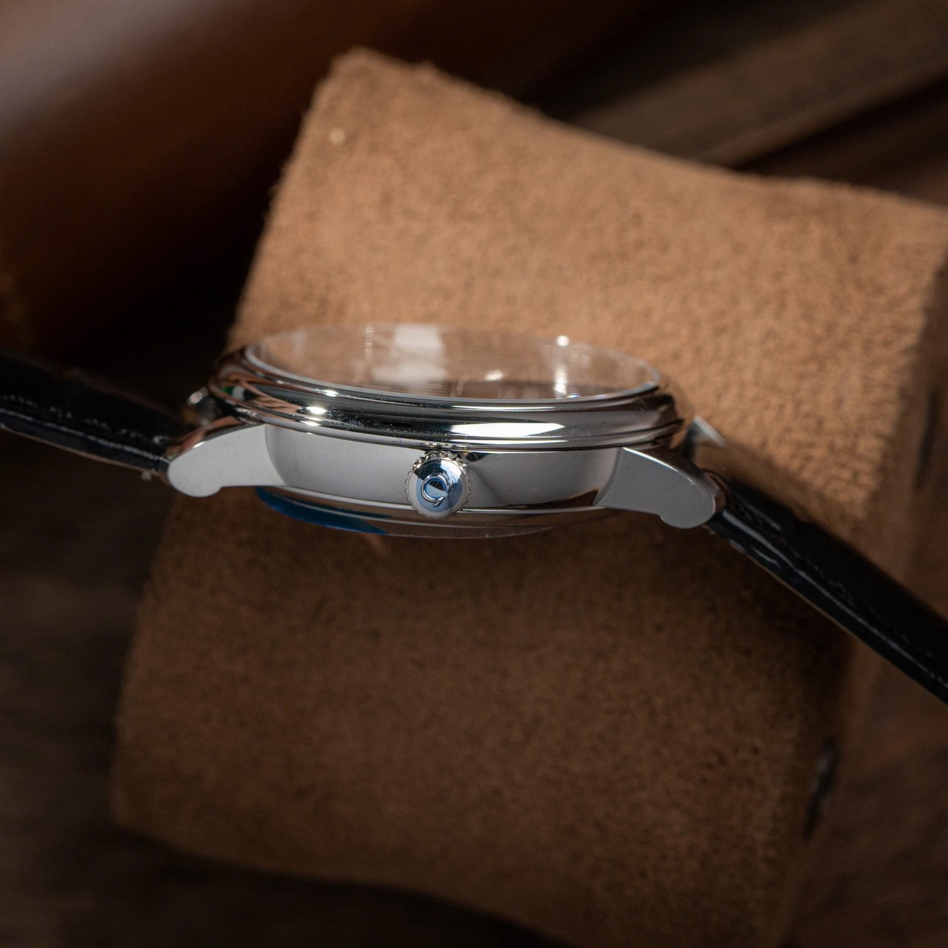 Omega De Ville Prestige Power Reserve Replica Watch Dial Blue Leather Strap 39.5mm