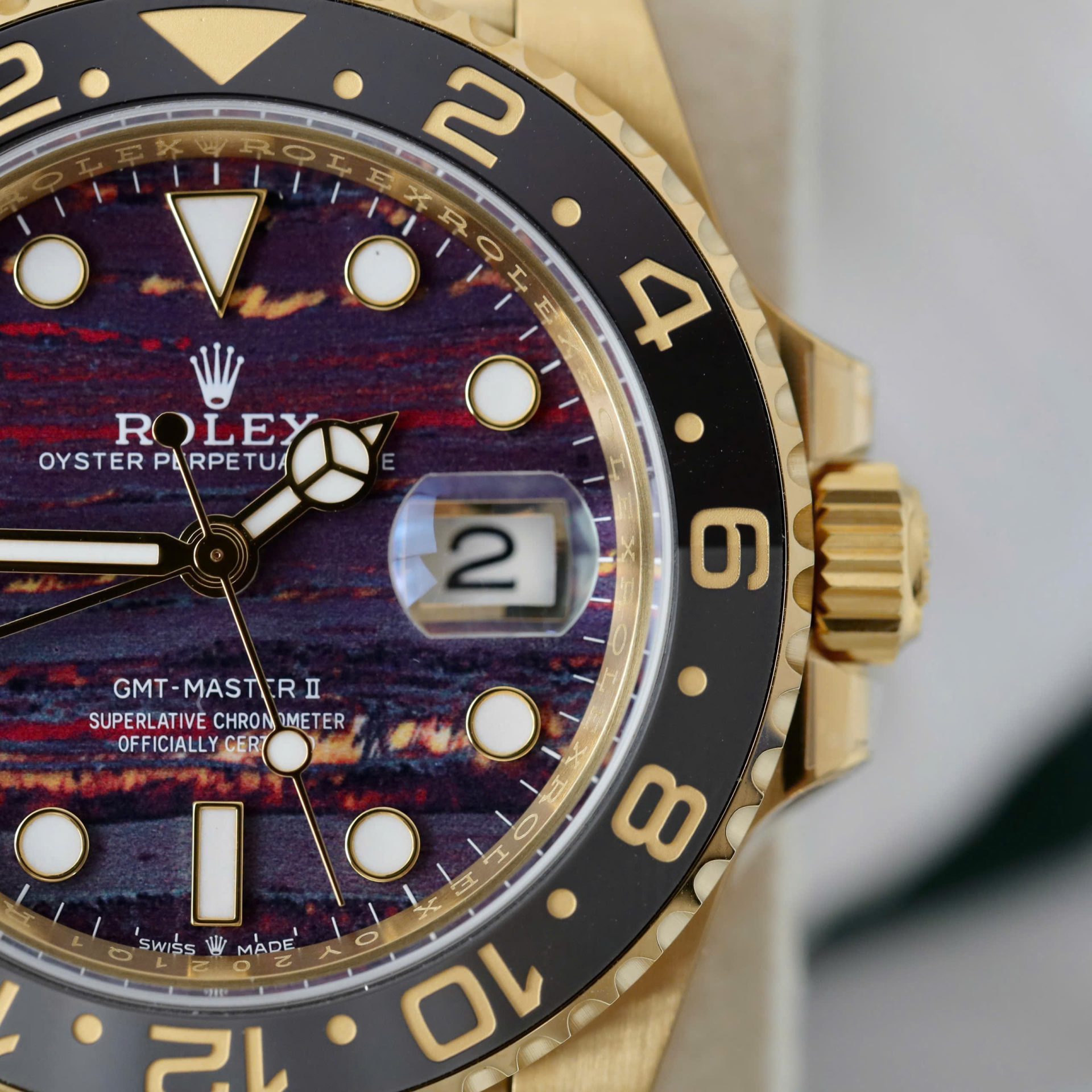 Rolex GMT-Master II 126718GRNR Replica Watch Tiger Eye Stone Dial THB Factory 40mm
