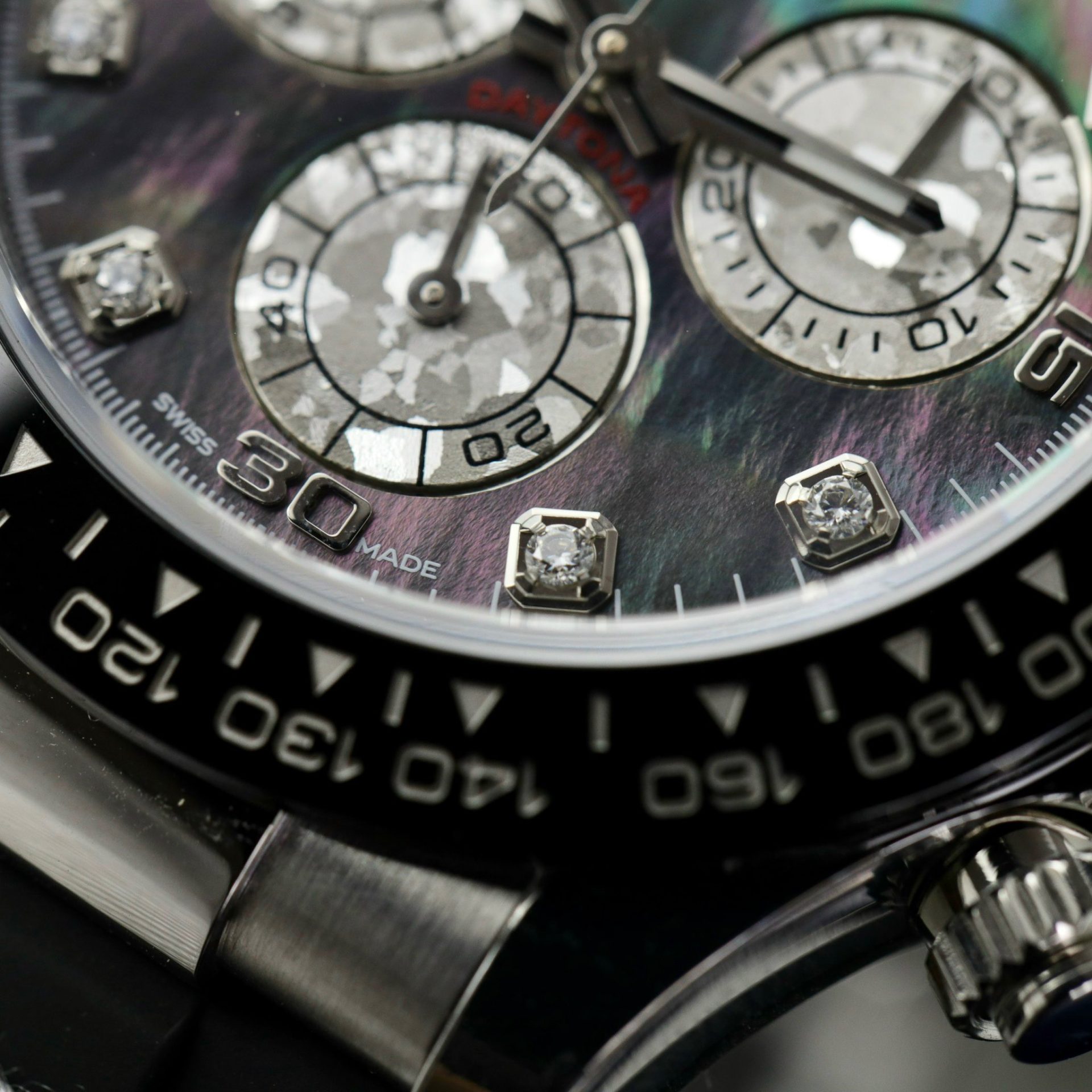 Rolex Replica Watch Daytona Dial Mother Of Pearl   Moissanite Diamonds Custom 40mm