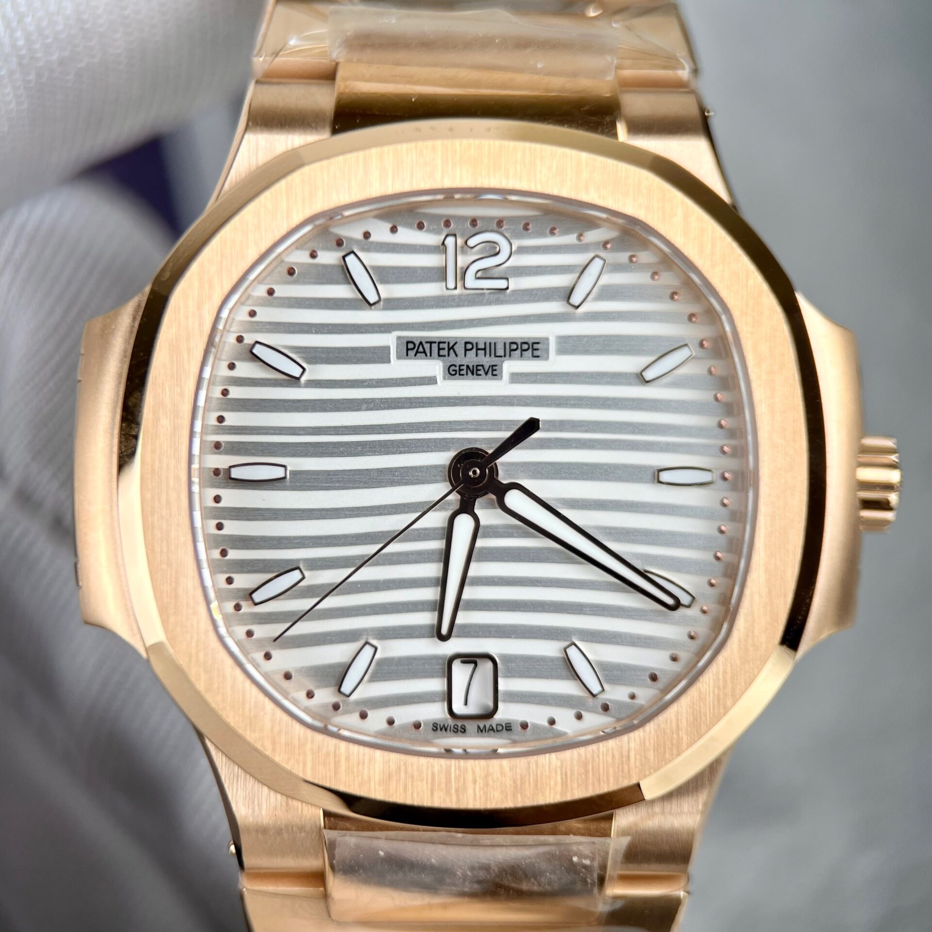 Patek Philippe Replica Watch Nautilus 7118 Rose Gold 3K Factory 35.2mm