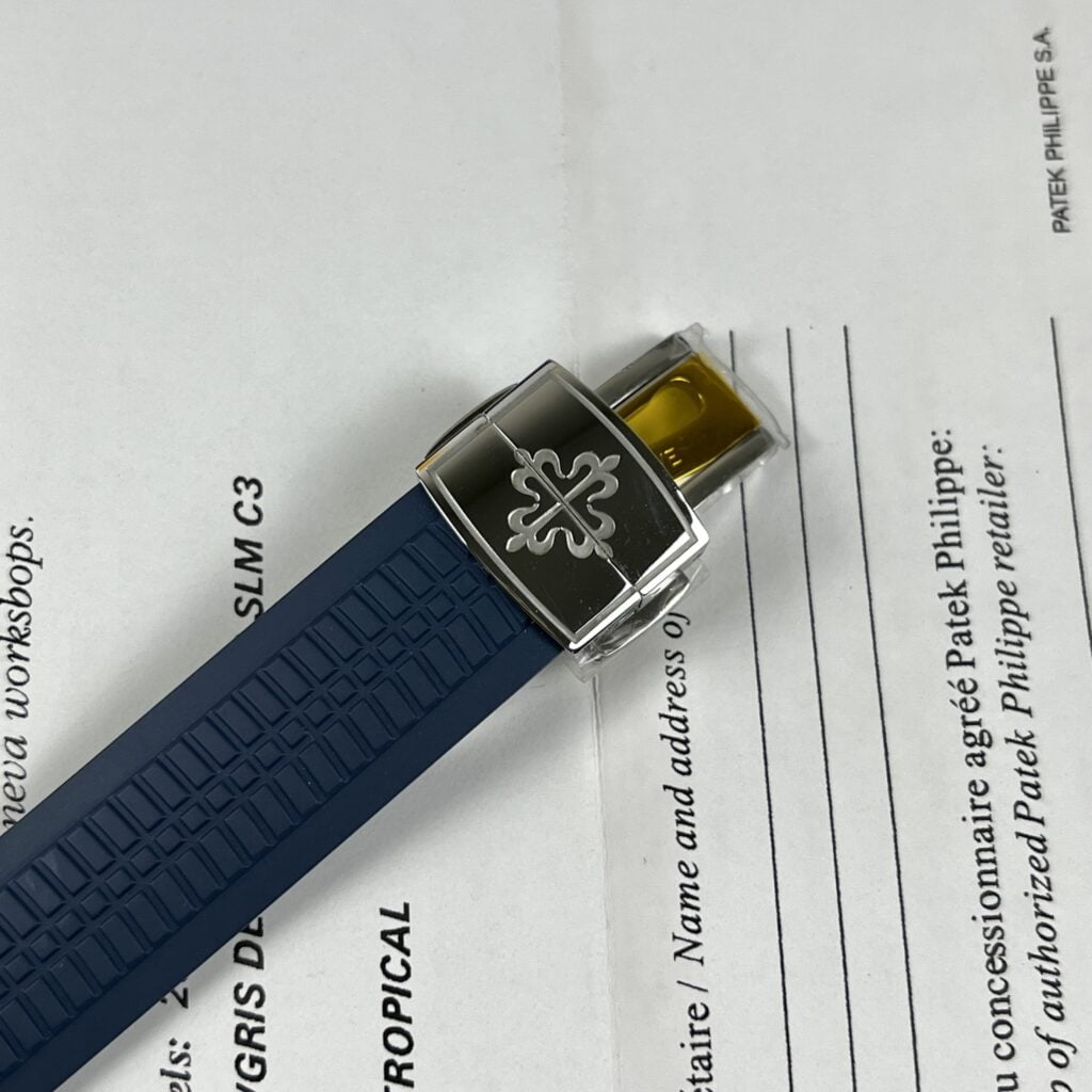 Patek Philippe Replica Watch Aquanaut 5168G Custom Moissanite Baguette Diamonds Blue Dial 42.2mm