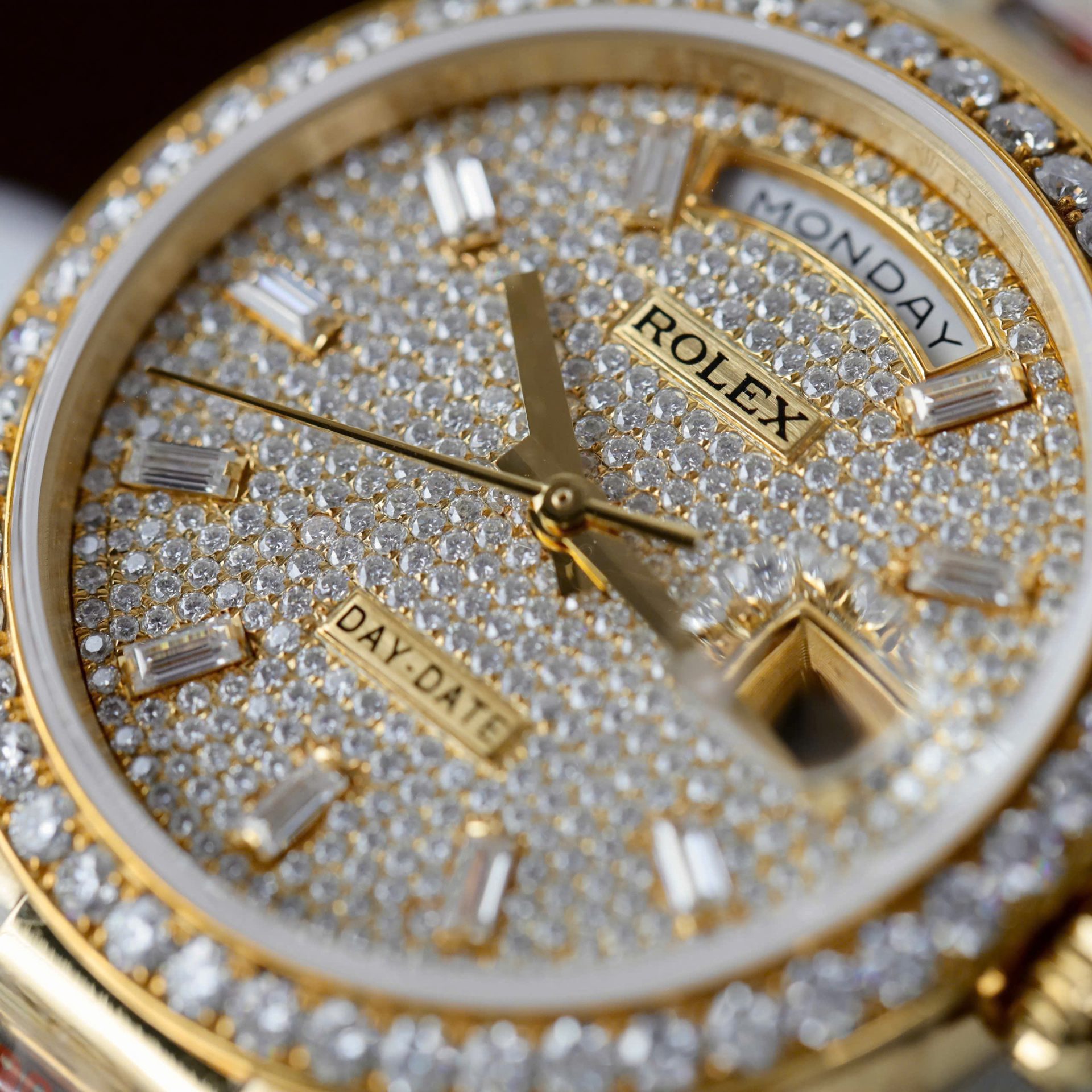 Rolex Day-Date Best Copies Watch 18K Gold Wrapped + Moissanite Diamonds Weight 159Gram QF 36mm