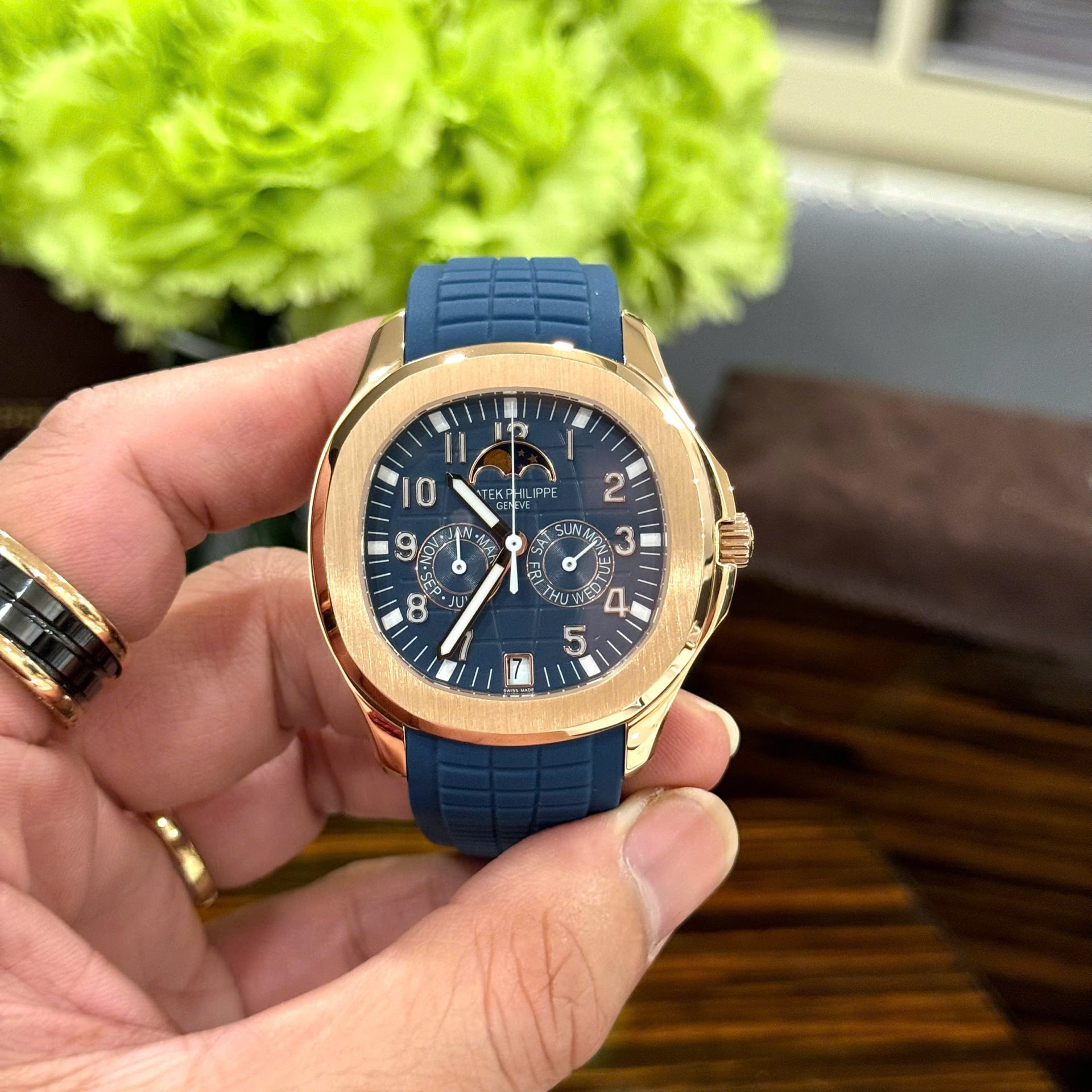 Patek Philippe Aquanaut 5261R Replica Watches Best Quality Blue Dial Rubber Strap 40mm