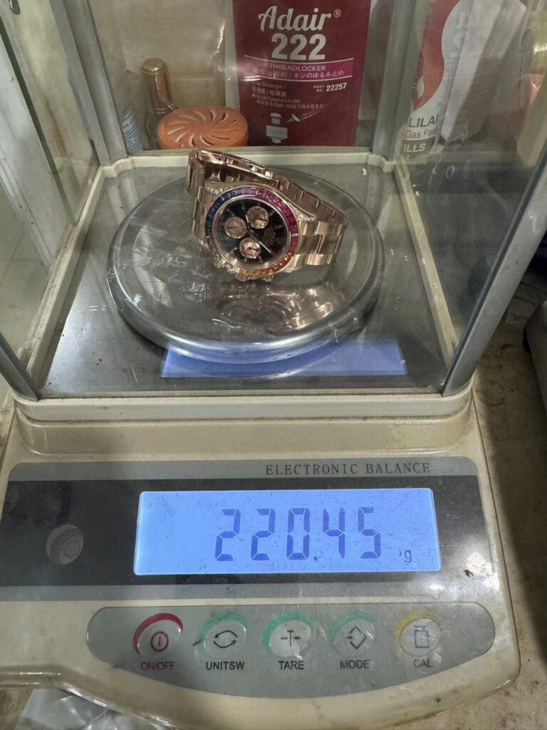 Rolex Custom Daytona Rainbow M116595R 18K Solid Gold And Gemstones 40mm