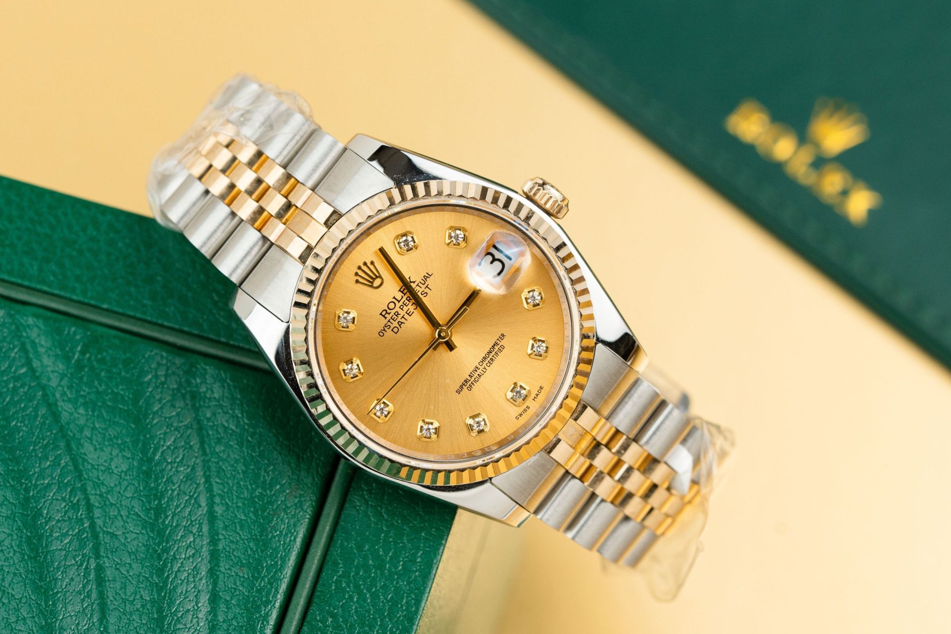 Rolex Replica Watches DateJust 126233 Gold Wrapped Champagne Dial 36mm