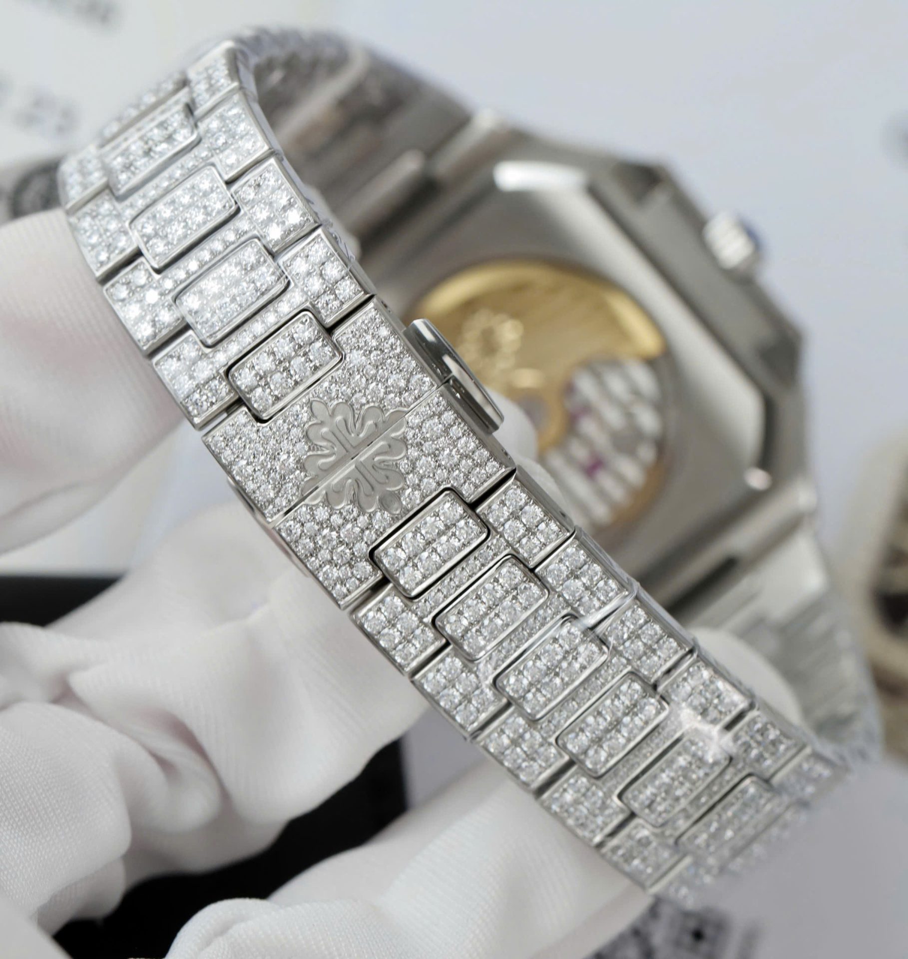 Patek Philippe Cubitus 5821 Dial Brown Replica Watch Full Diamonds Moissanite Hong Kong 45mm