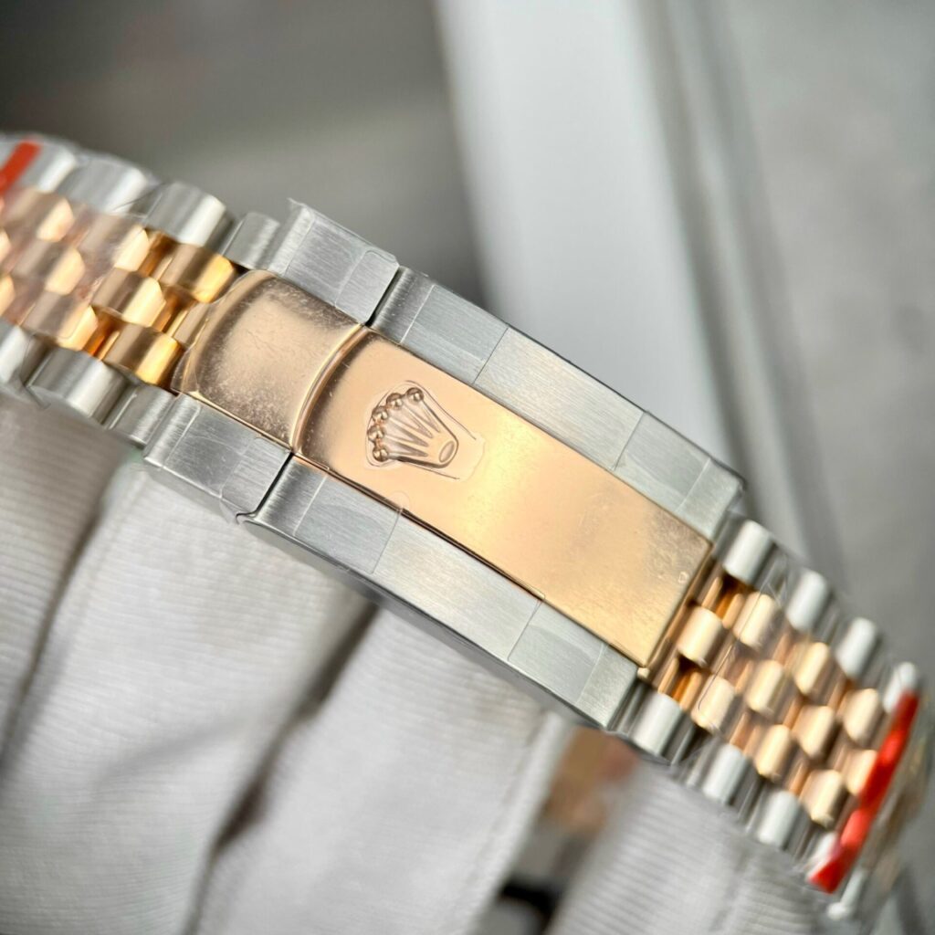 Rolex Replica Watch DateJust 126331 Gold Wrapped Sliver Dial GM Factory 41mm