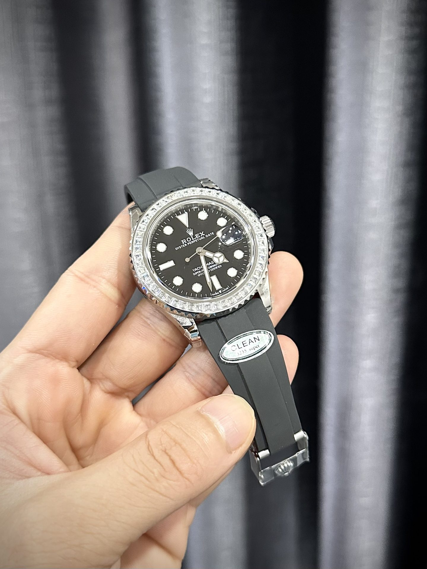 Rolex Replica Watch Yacht-Master Custom Moissanite Diamonds Clean Factory 40mm