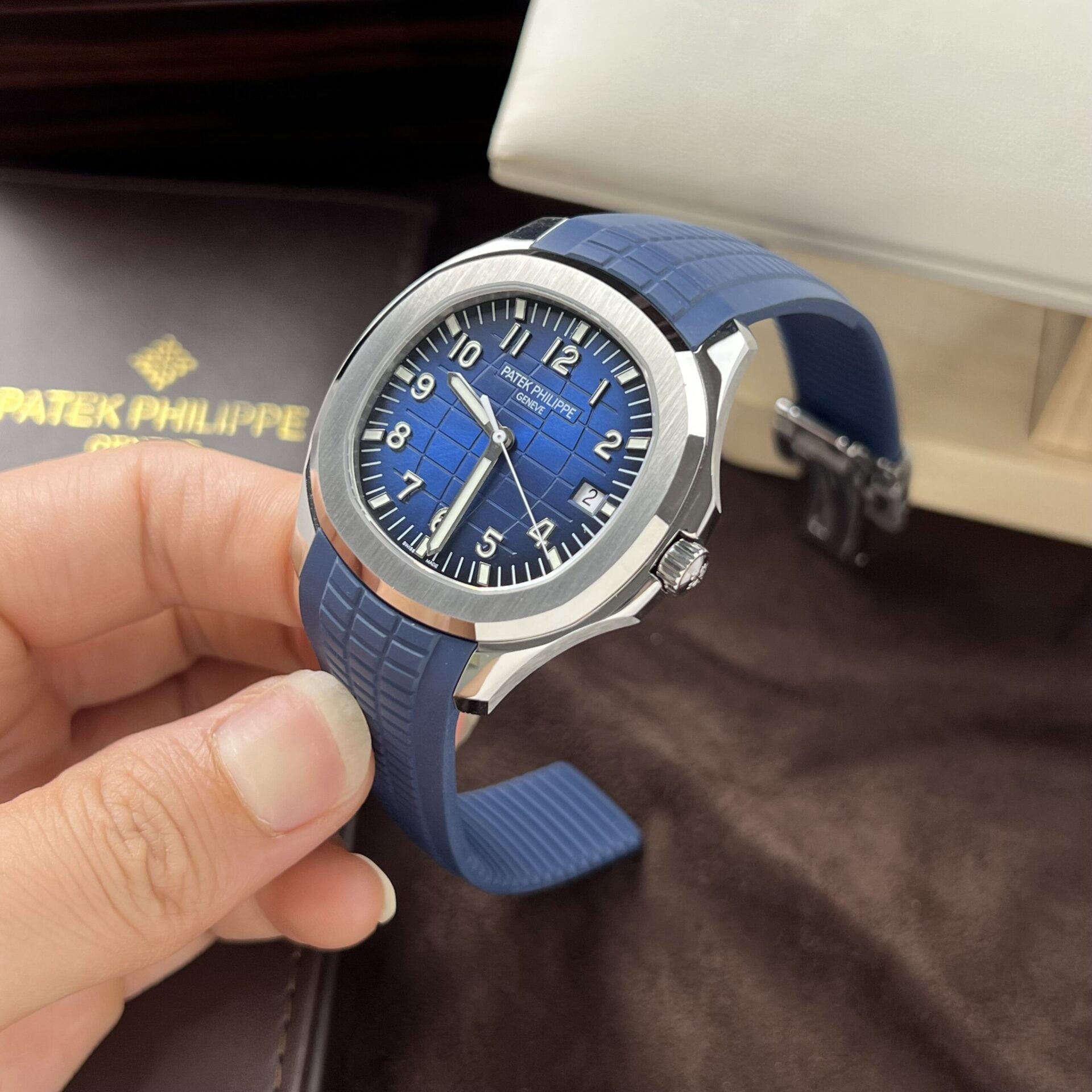 Patek Philippe Replica Watch Aquanaut 5168G Blue Dial 3K Factory 42mm