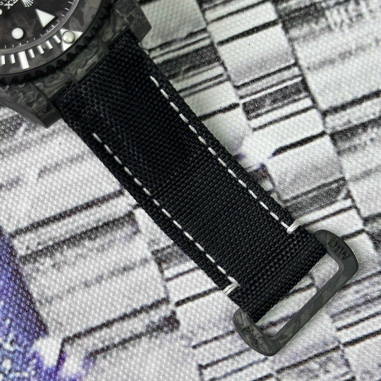 Rolex Submariner Diw Replica 1:1 Watch Carbon Ultra Light 40mm