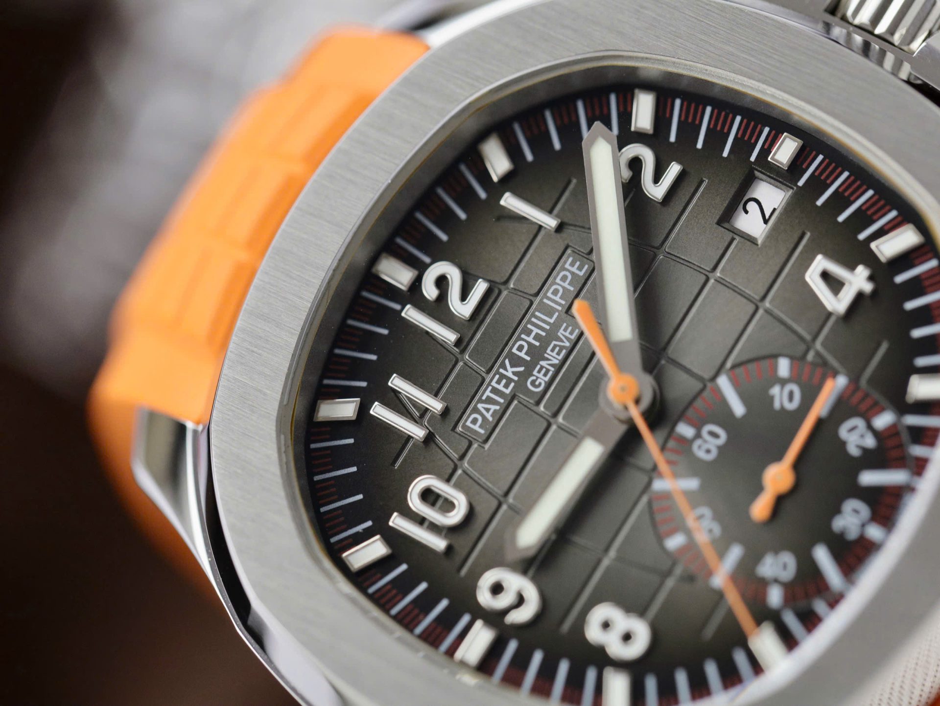 Patek Philippe Aquanaut 5968A Replica 11 Watch Orange Rubber Strap 42.2mm
