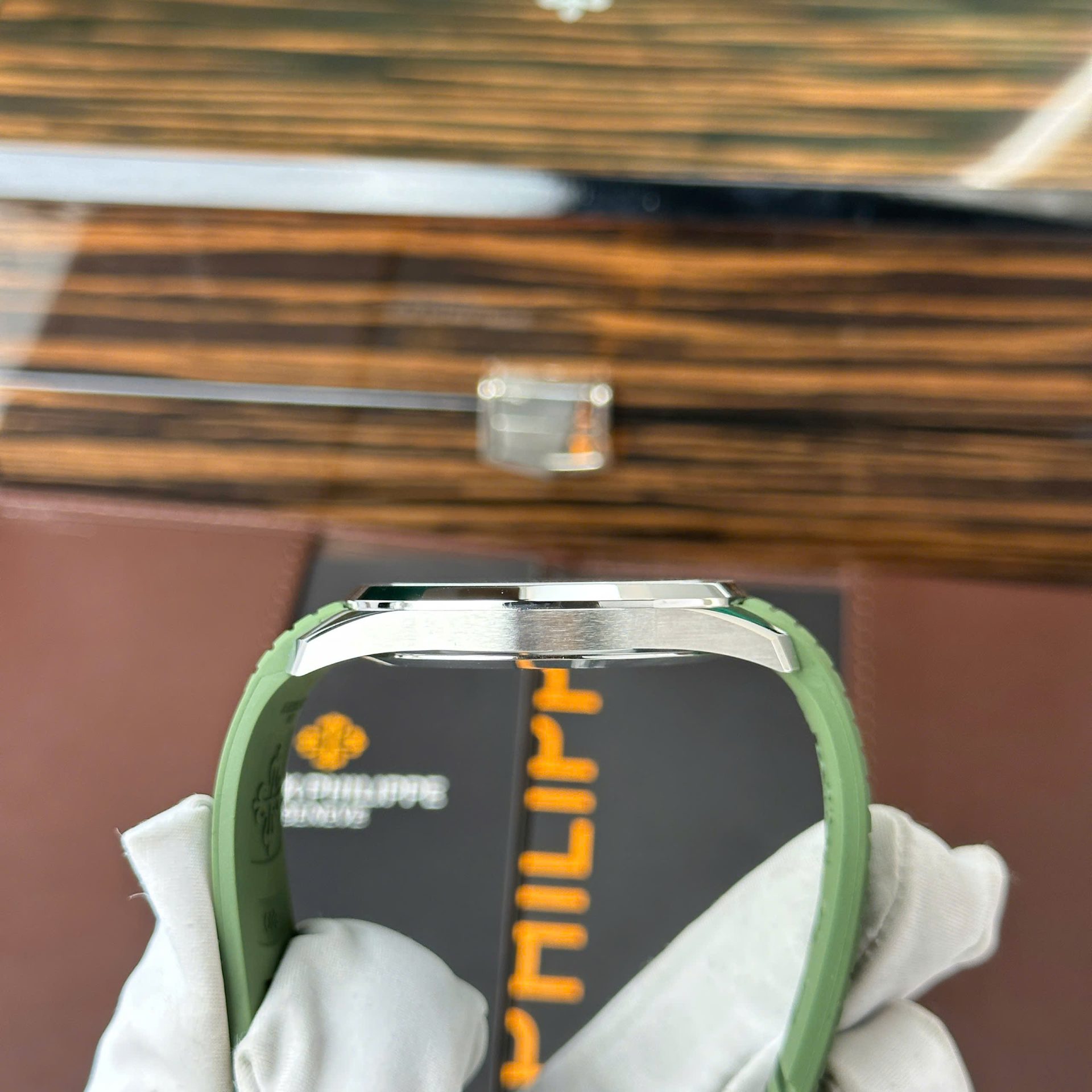 Patek Philippe Aquanaut 5168G Best Replica Watch Custom Like Auth 42.2mm