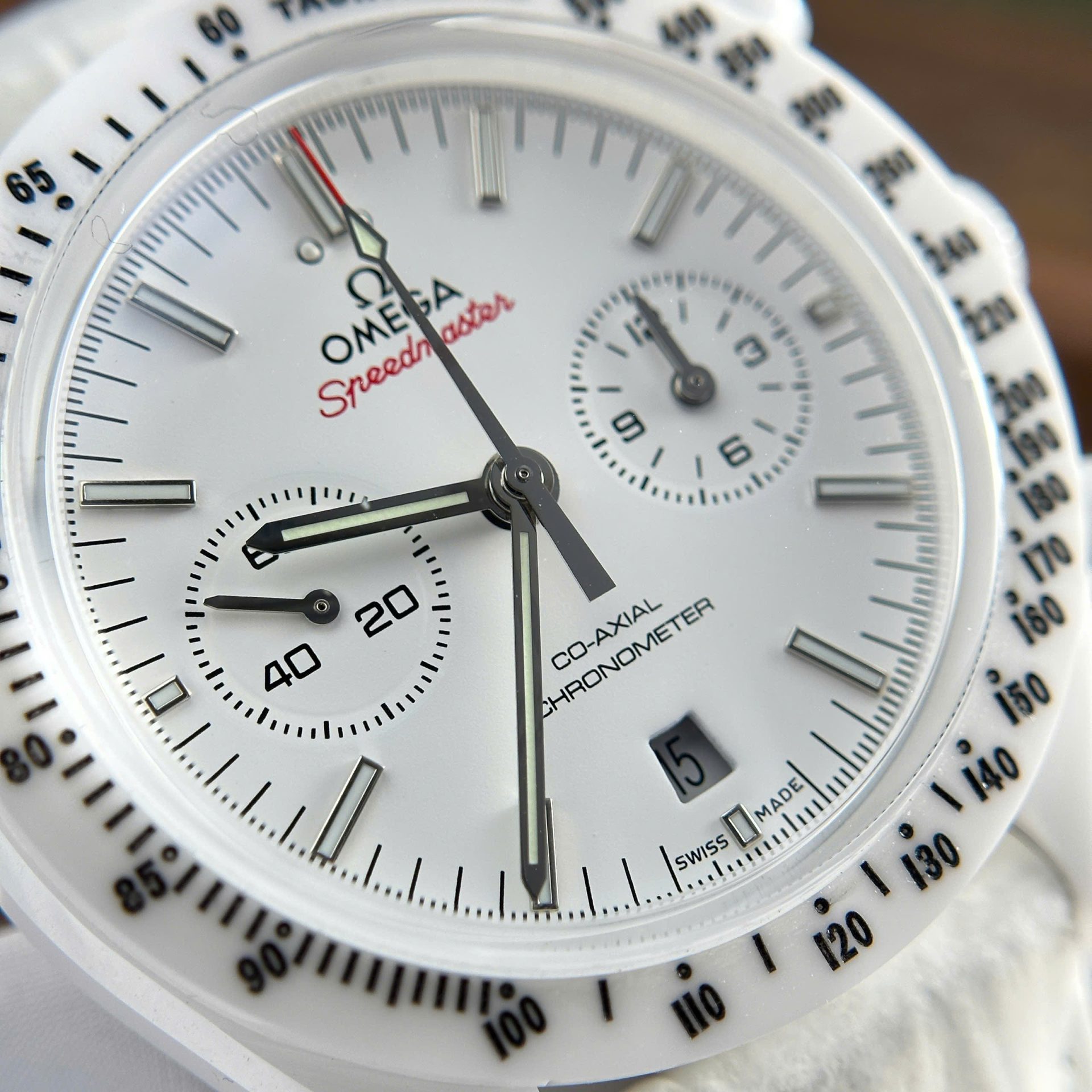 Omega Speedmaster White Side of The Moon White Ceramic Best Replica Watch 44mm