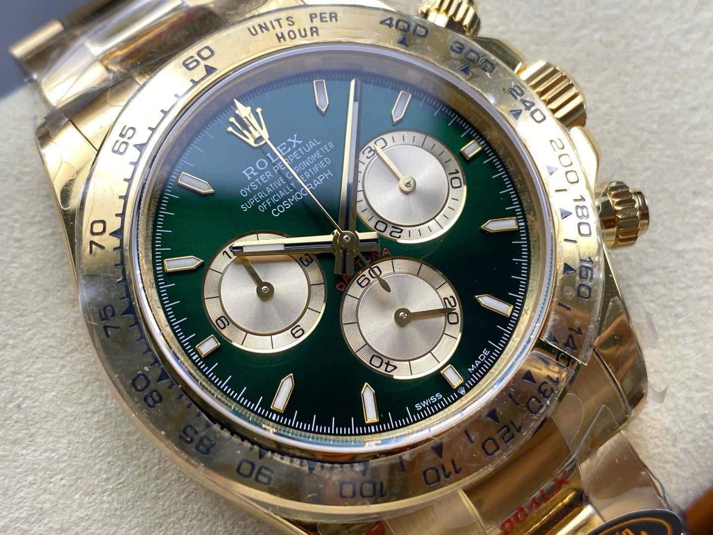 Rolex Cosmograph Daytona Yellow Gold 126508 Loki Replica Watch Weight 180 Grams QF 40mm