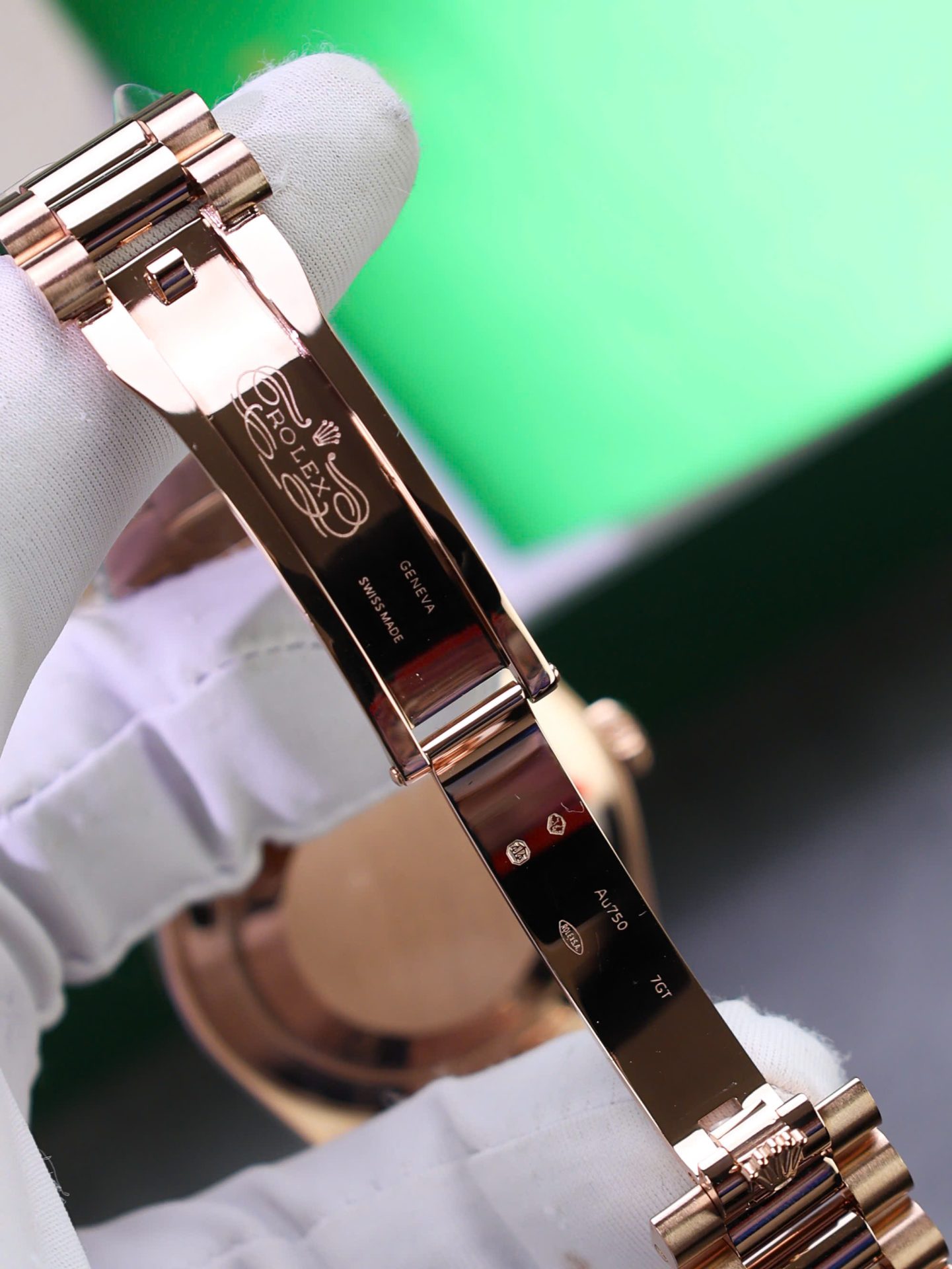 Rolex Day-Date Green Dial Replica Watch Gold Wrapped Weight 186Gram QF 40mm