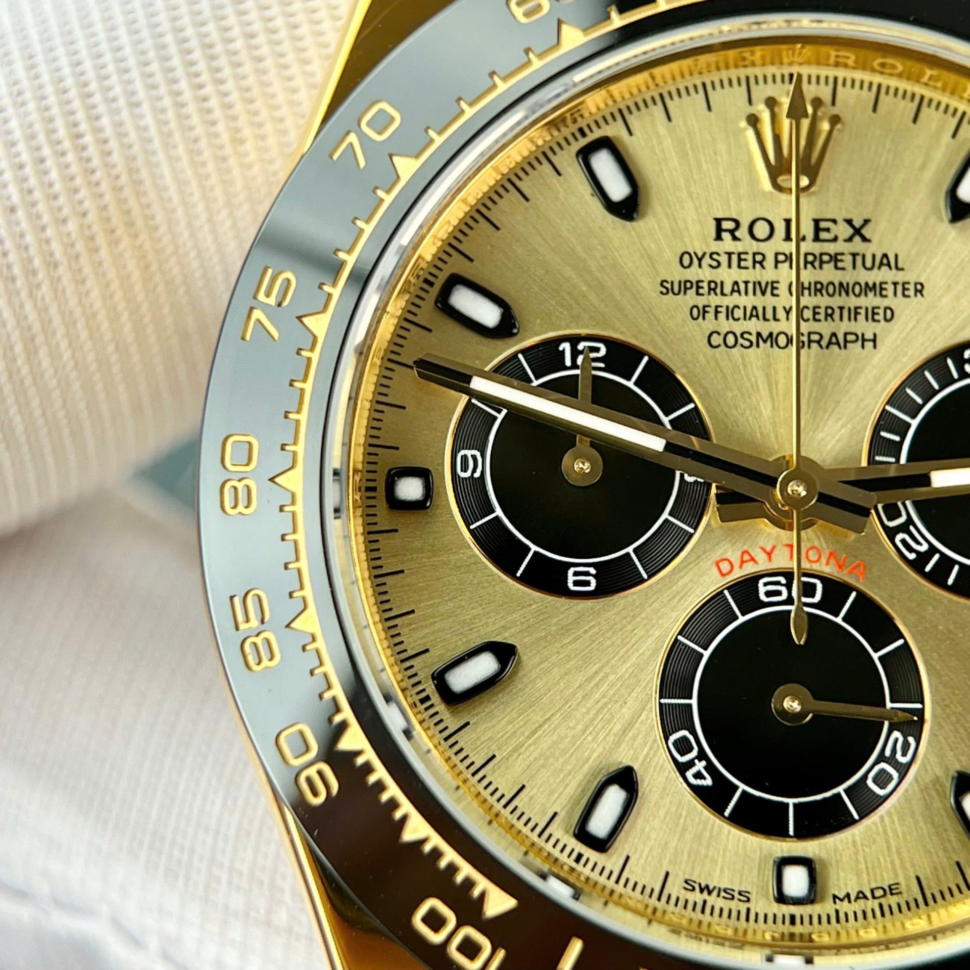 Rolex Daytona Best Replica Watch Gold Wrapped Custom 40mm
