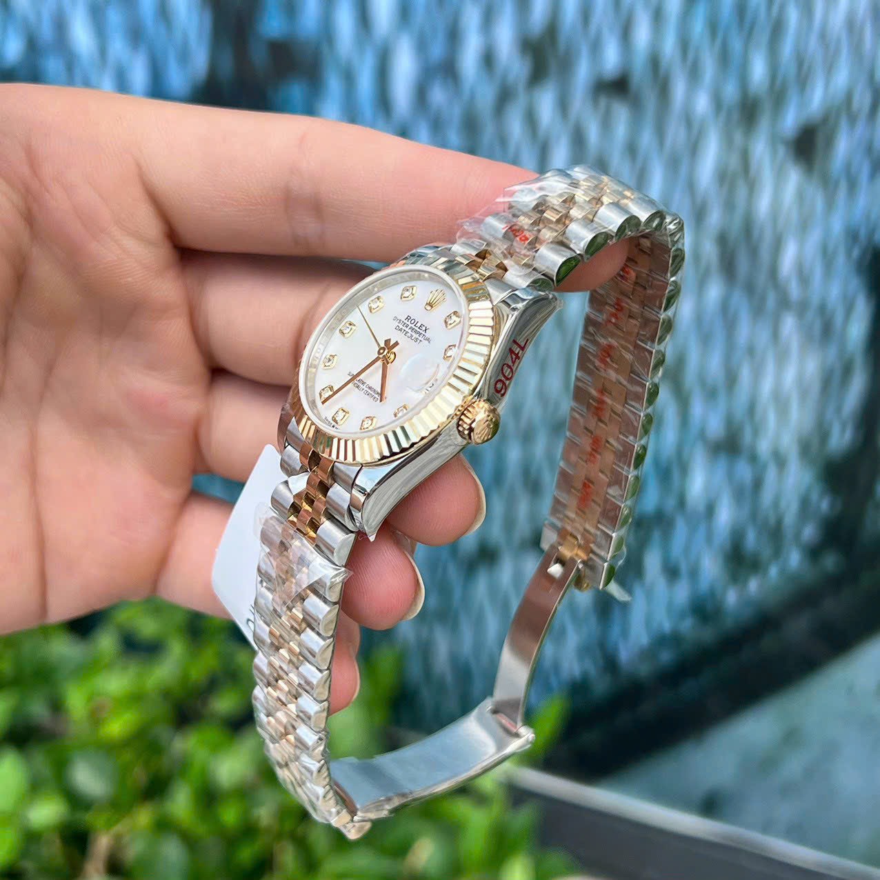 Rolex DateJust 18K Gold Wrapped Replica Watch Mother-of-Pearl Dial GM Factory 31mm