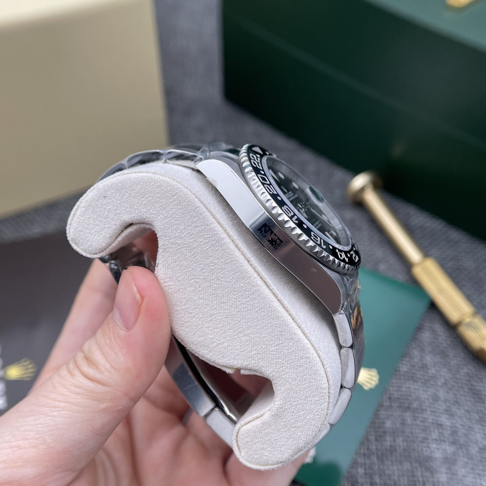 Rolex GMT Master II Replica Watch Black Dial Clean Factory 40mm