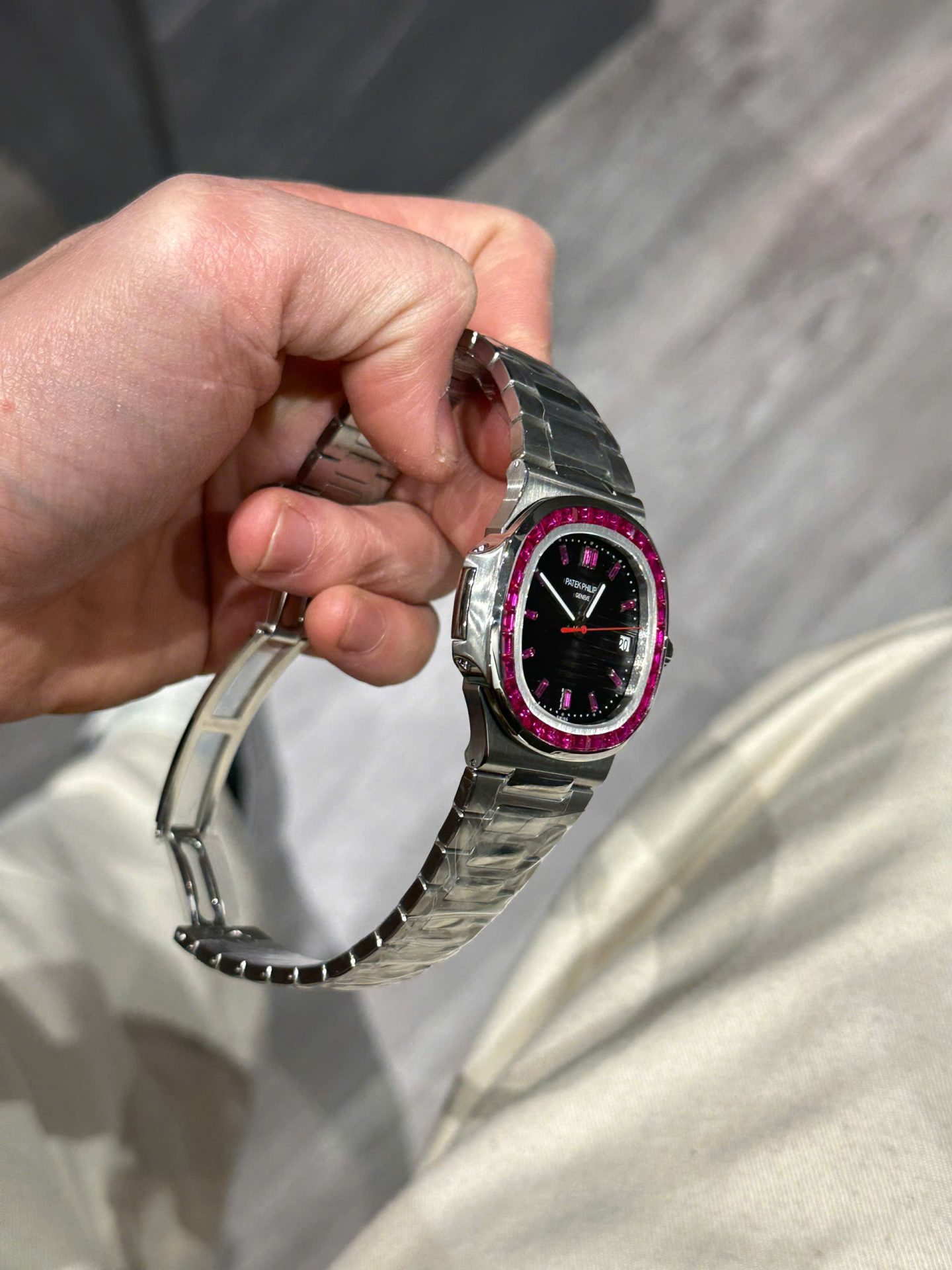 Patek Philippe Nautilus 5711 Replica 11 Watch Bezel Ruby Red 40mm