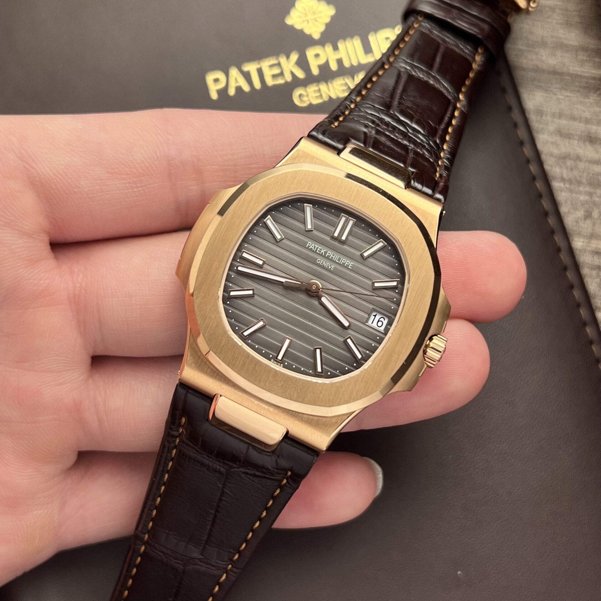 Patek Philippe Nautilus 5711 Replica Watch Leather Strap 3K Factory 40mm