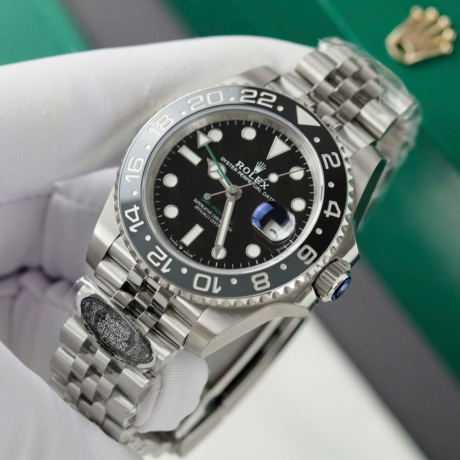 Rolex GMT-Master II 126710GRNR Replica Watch Black Dial Clean Factory 41mm