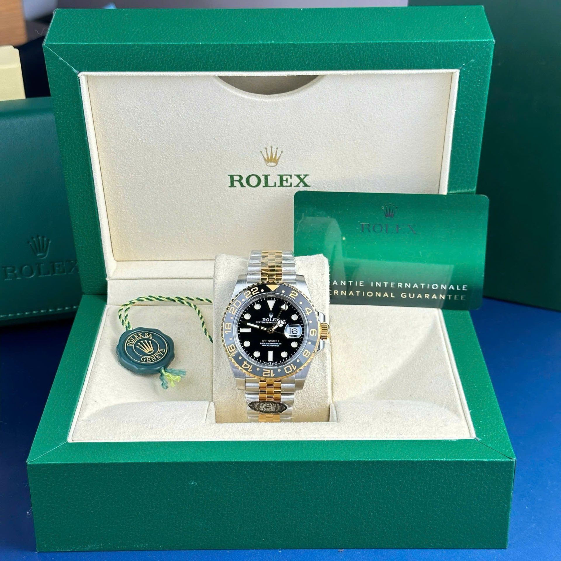 Rolex Replica Watch GMT-Master II 126713GRNR Black Dial Clean Factory 41mm