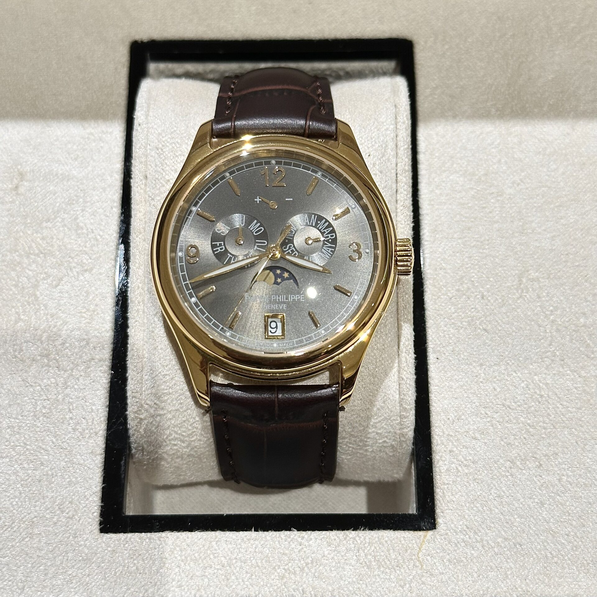 Patek Philippe Complications 5146J Replica Watch Rose Gold 39mm