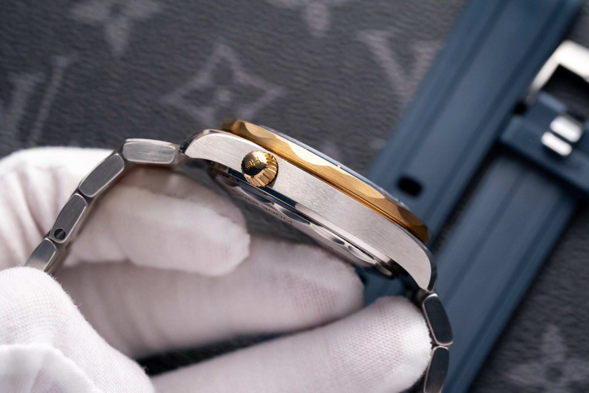 Omega Seamaster DemiGod Replica 1:1 Watch Blue Dial 42mm