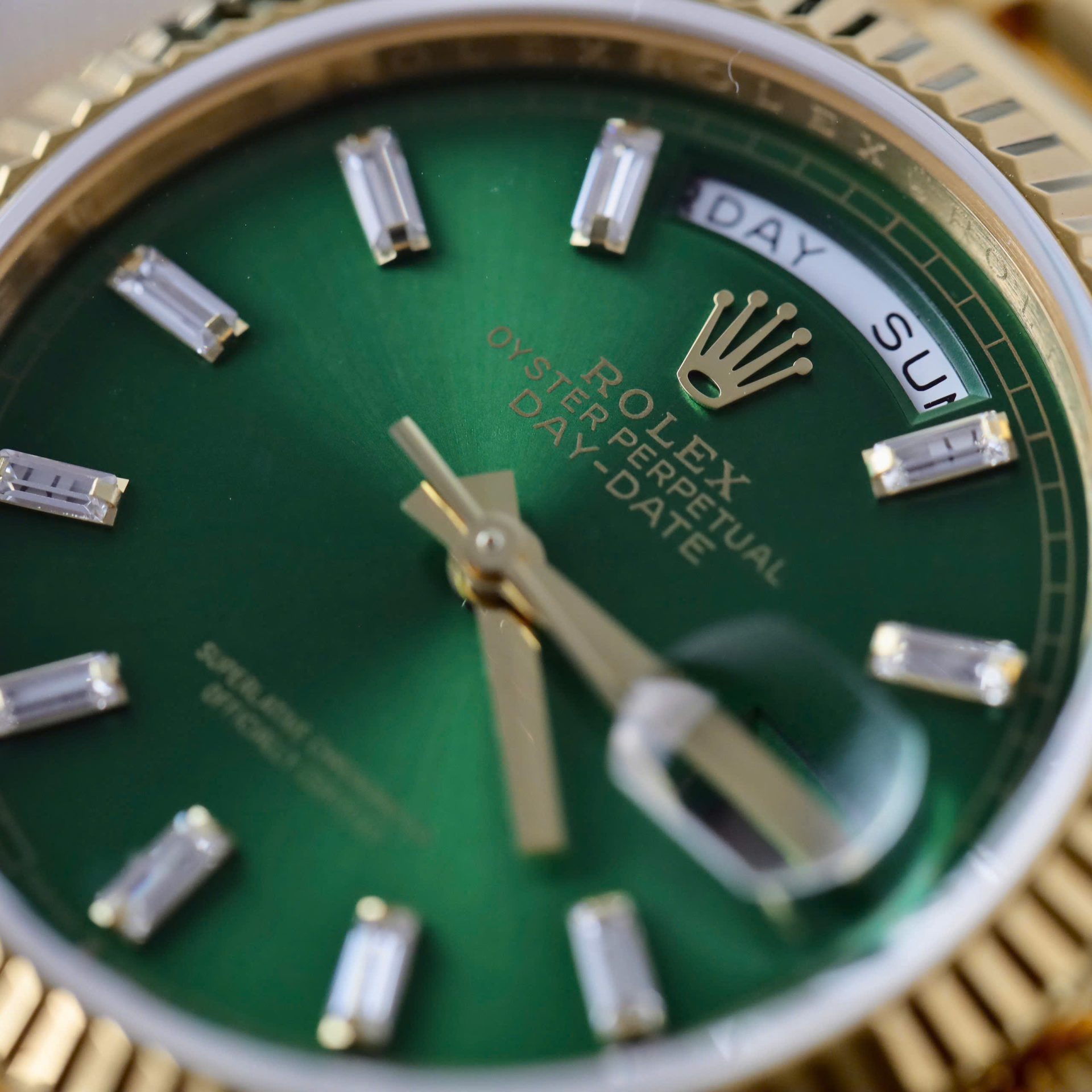 Rolex Day-Date Dial Green Copies Watch Weight 160gram Custom Gold Wrapped 36mm