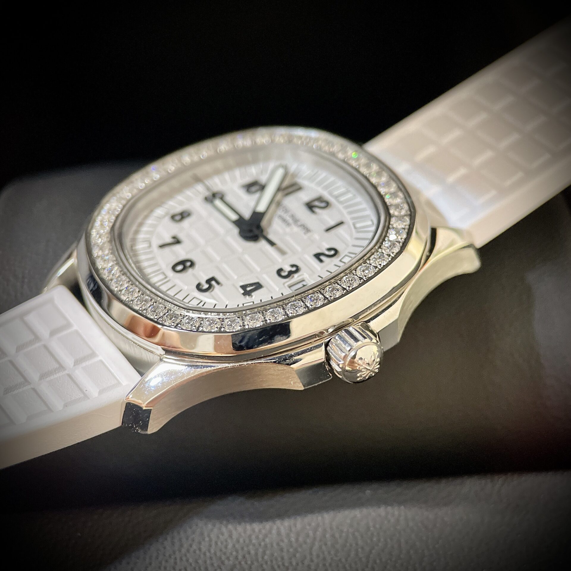 Patek Philippe Aquanaut 5067G Replica 1:1 Watch PP Factory 35.6mm