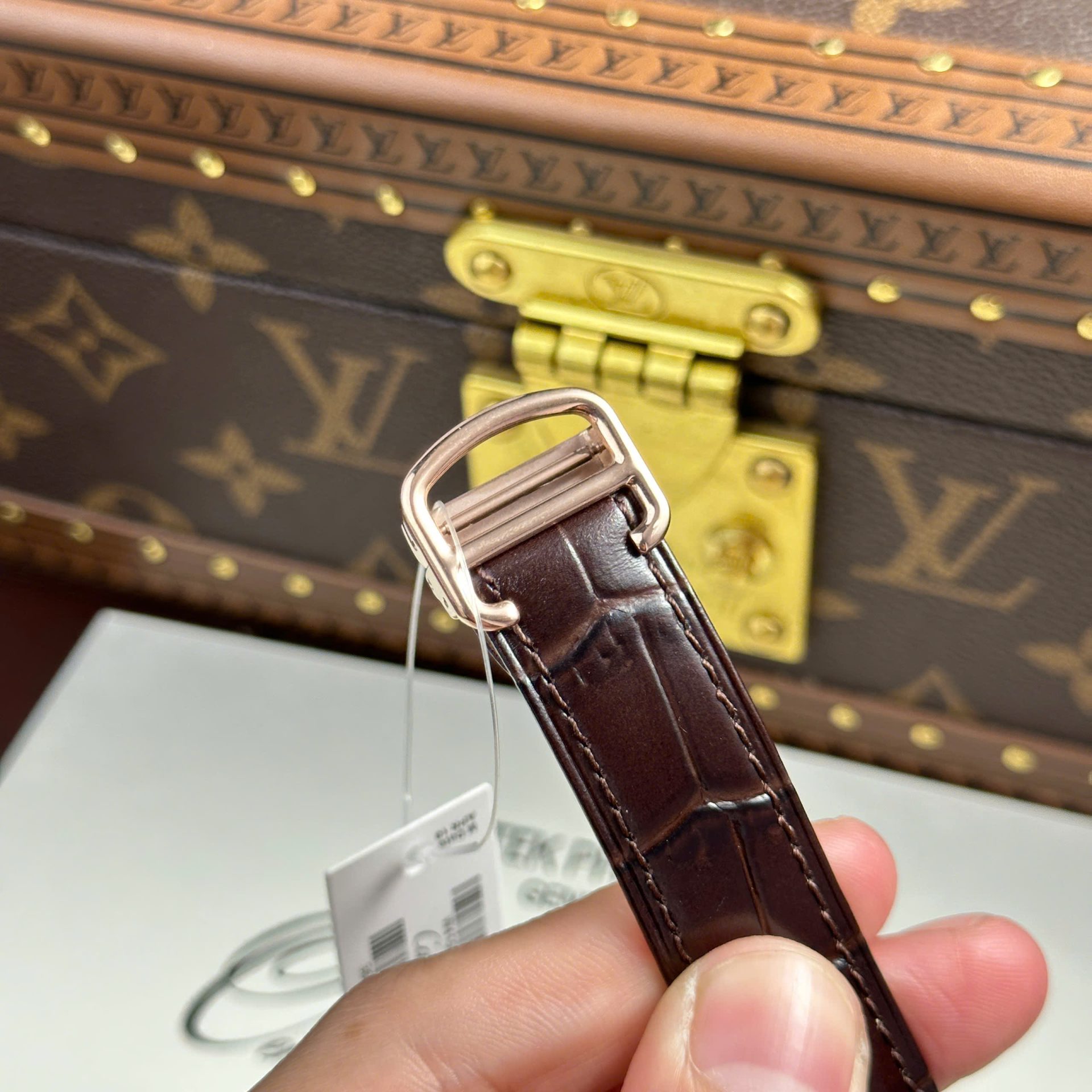 Cartier Drive Tourbillon Replica Watch Dial Guiloche Motif Leather Strap 41mm