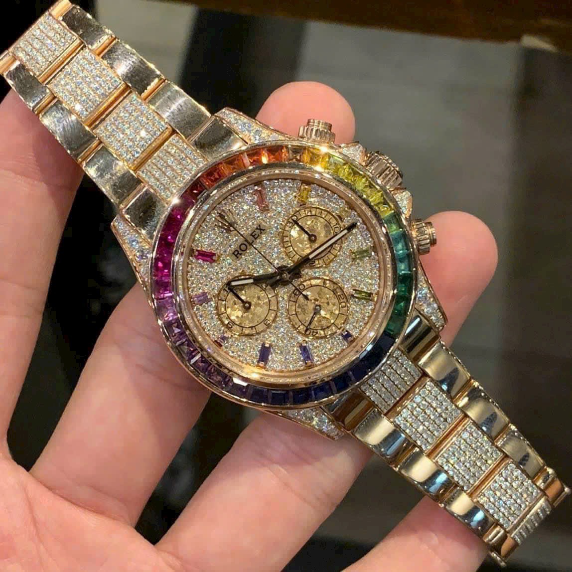 Rolex Daytona Rainbow Replica 1:1 Watch With Full Diamonds 40mm