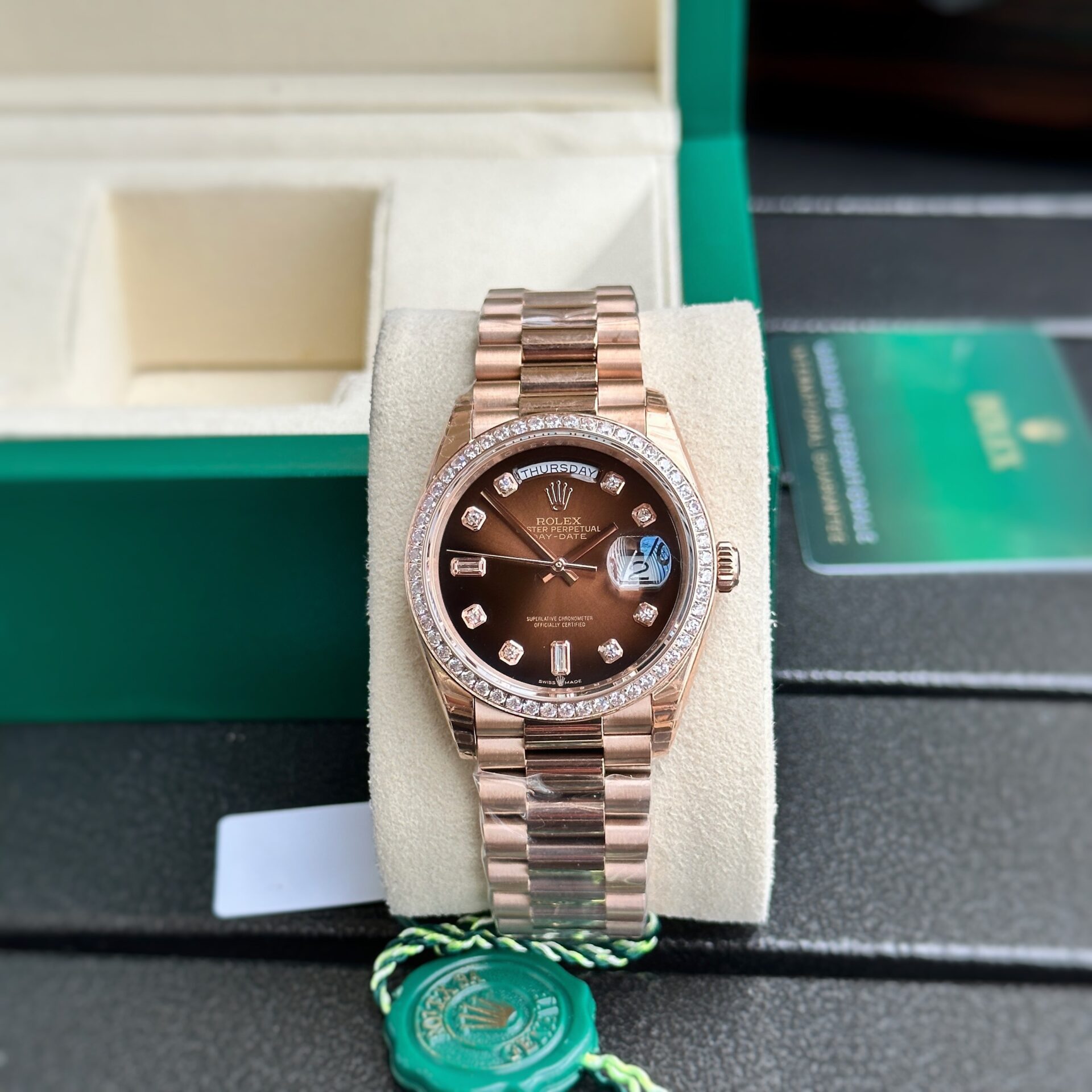 Rolex Day-Date Fake Watch Dial Chocolate EW Factory 36mm