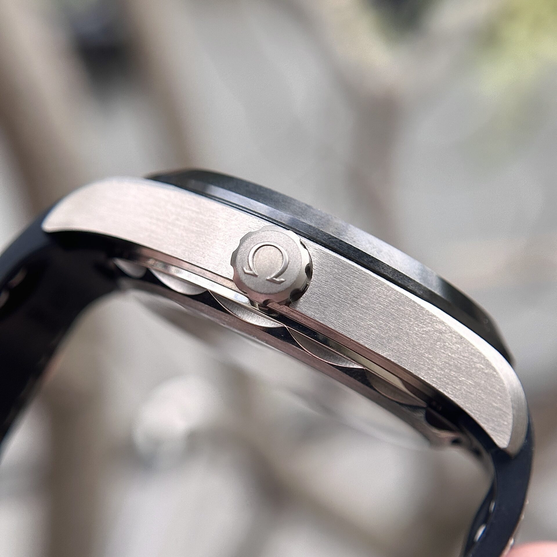 Omega Replica Watch Aqua Terra Worldtimer Gray Dial Rubber Strap VS Factory 43mm