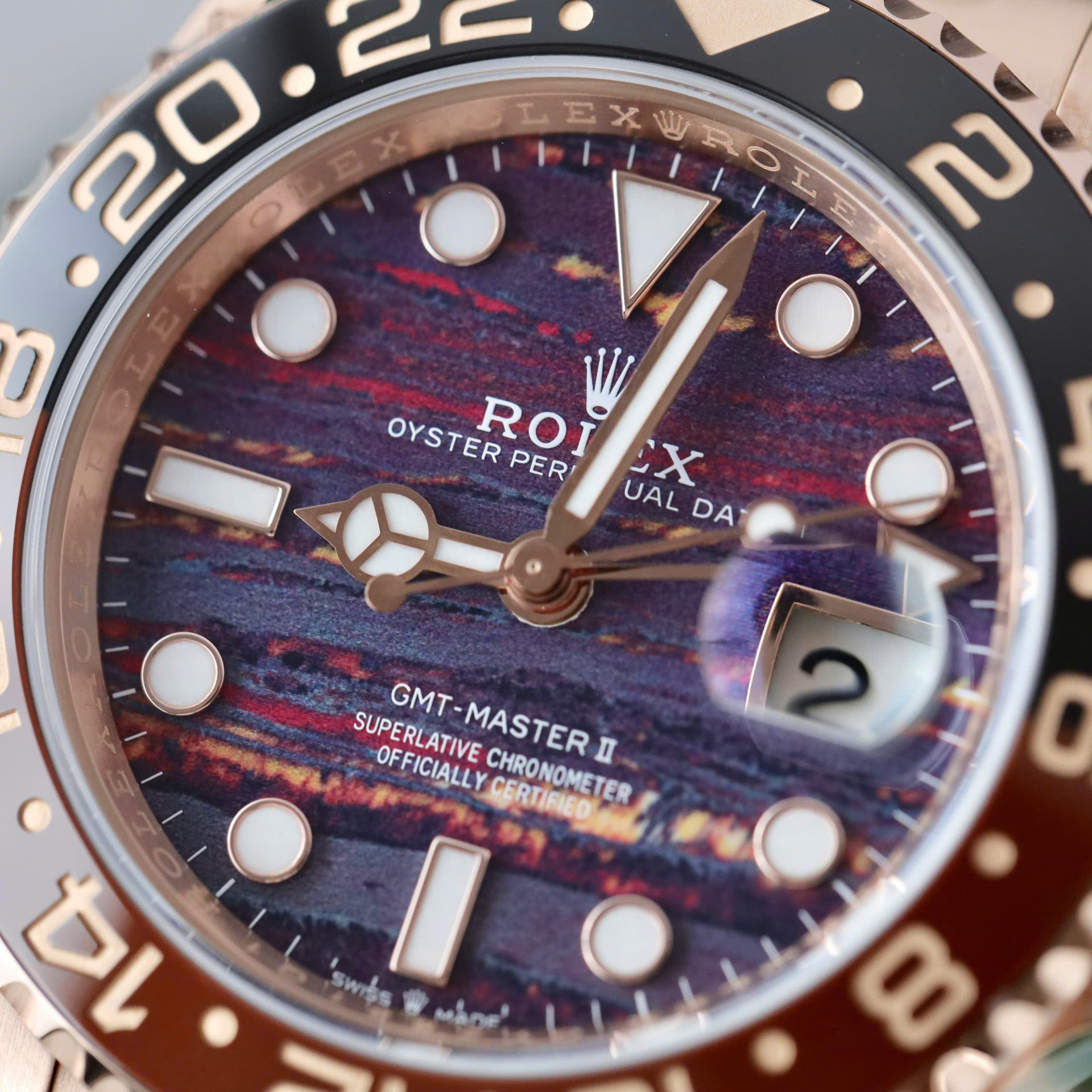 Rolex GMT-Master II 126715CHNR Replica Watch Rose Gold Tiger Eye Stone Dial 40mm