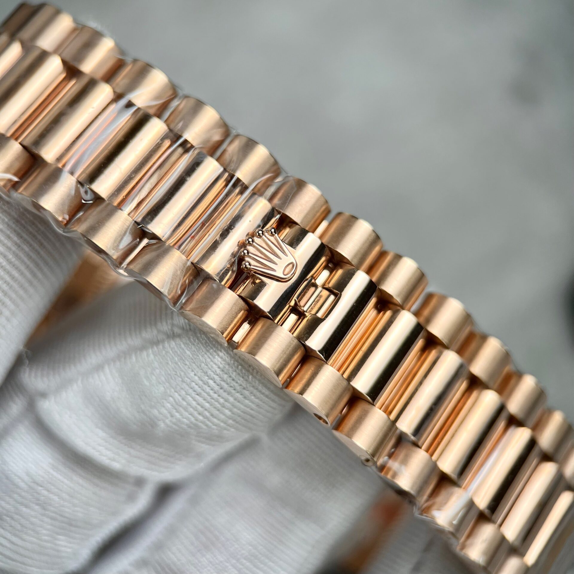 Rolex Day-Date Gold Wrapped Replica Watch With Moissanite Ruby Red Diamond 40mm