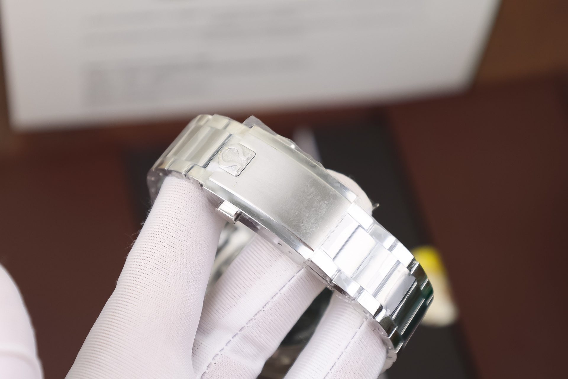 Omega Best Replica Watch Speedmaster Snoopy Avard Chronograph N1 Factory 42mm