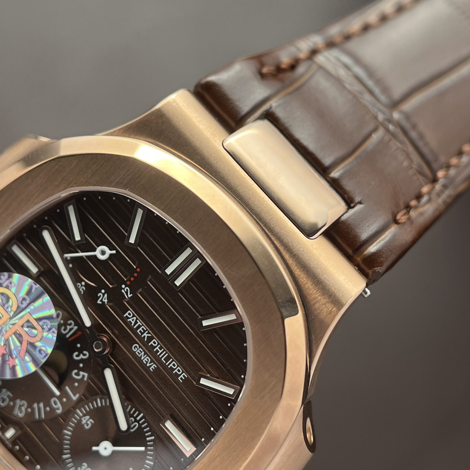 Patek Philippe Nautilus 5712 Replica 11 Watch Chocolate Dial GR Factory 40mm