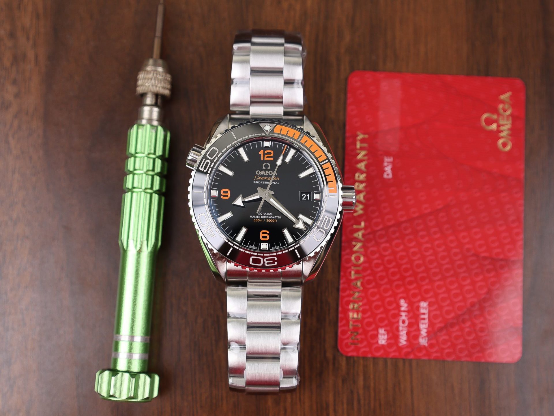 Omega Replica Watch Planet Ocean Metal Strap Dial Black VS Factory 43.5mm