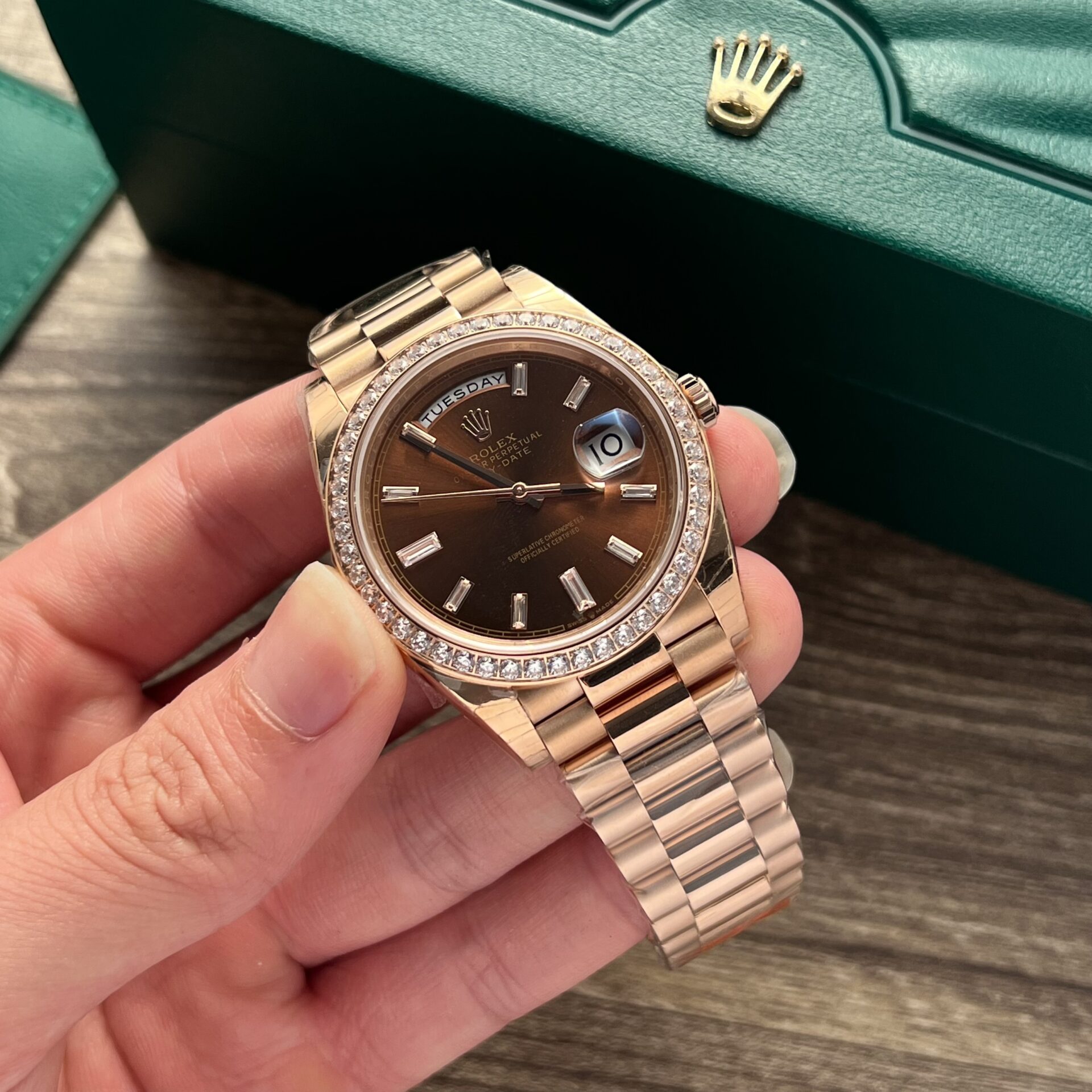 Rolex Fake Watch Day-Date 228235 Chocolate Dial EW Factory 40mm