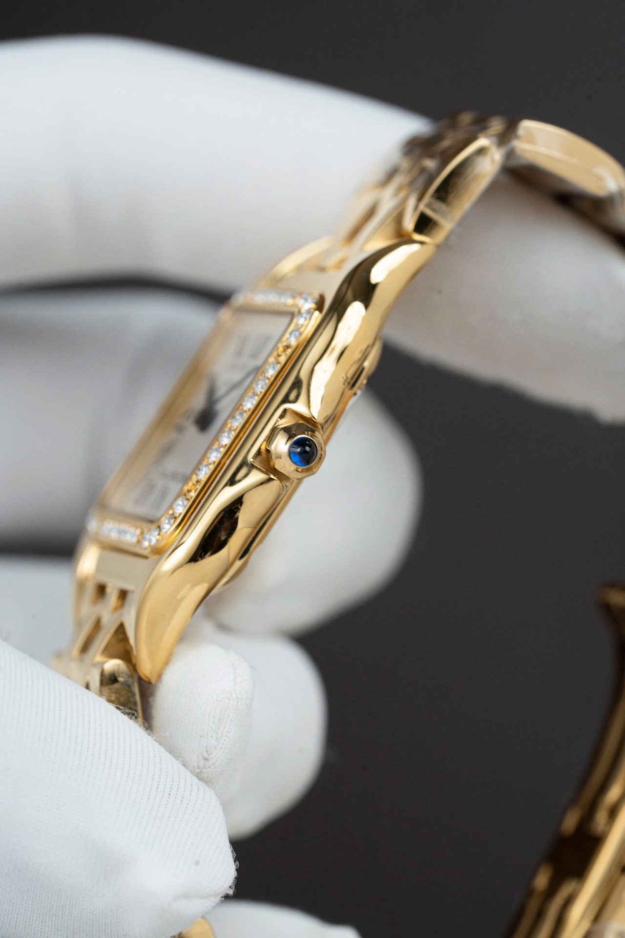 Cartier Panthere WJPN0015 White Dial Replica Watch Bezel Diamonds Moissanite 27x37mm