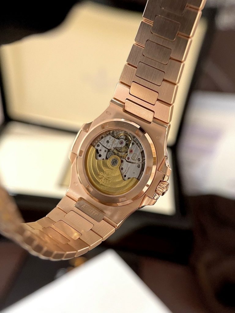 Patek Philippe Nautilus 5723 Replica Watch Gold Wrapped With Red Ruby 40mm