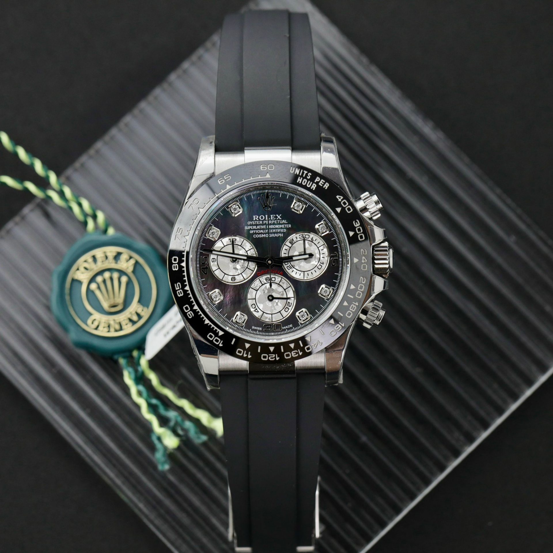 Rolex Replica Watch Daytona Dial Mother Of Pearl   Moissanite Diamonds Custom 40mm