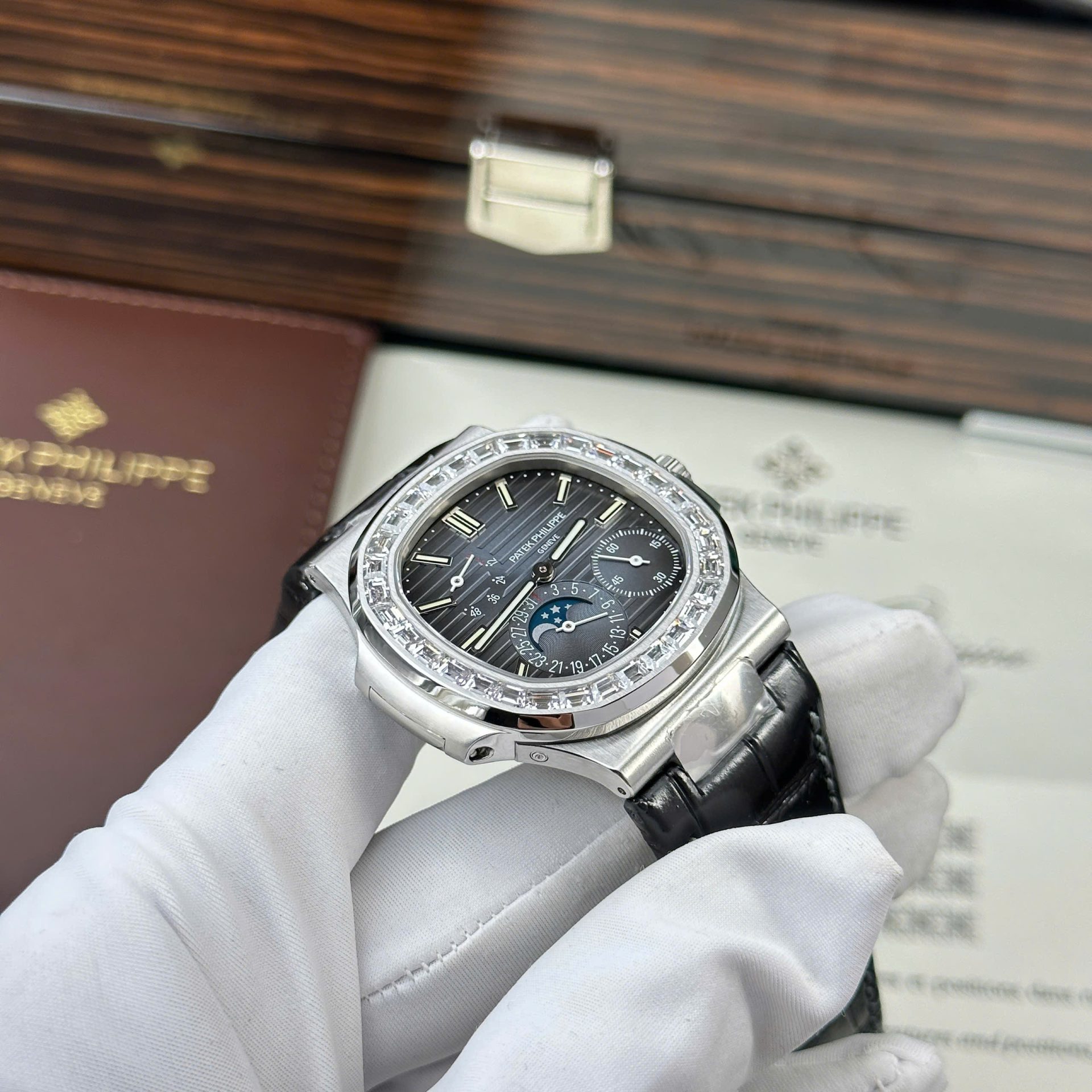 Patek Philippe Nautilus 5722 Replica Watch Blue Dial With Baguette PPF Factory 40mm