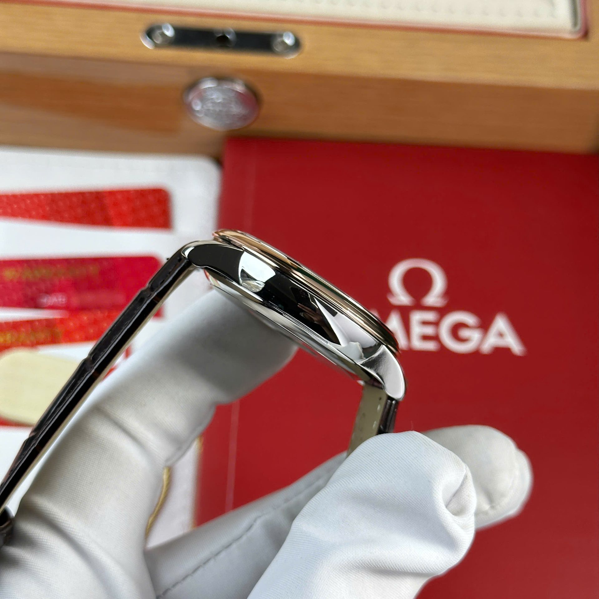 Omega De Ville Prestige Power Reserve Replica 11 Watch Dial Chocolate Leather Strap 39.5mm